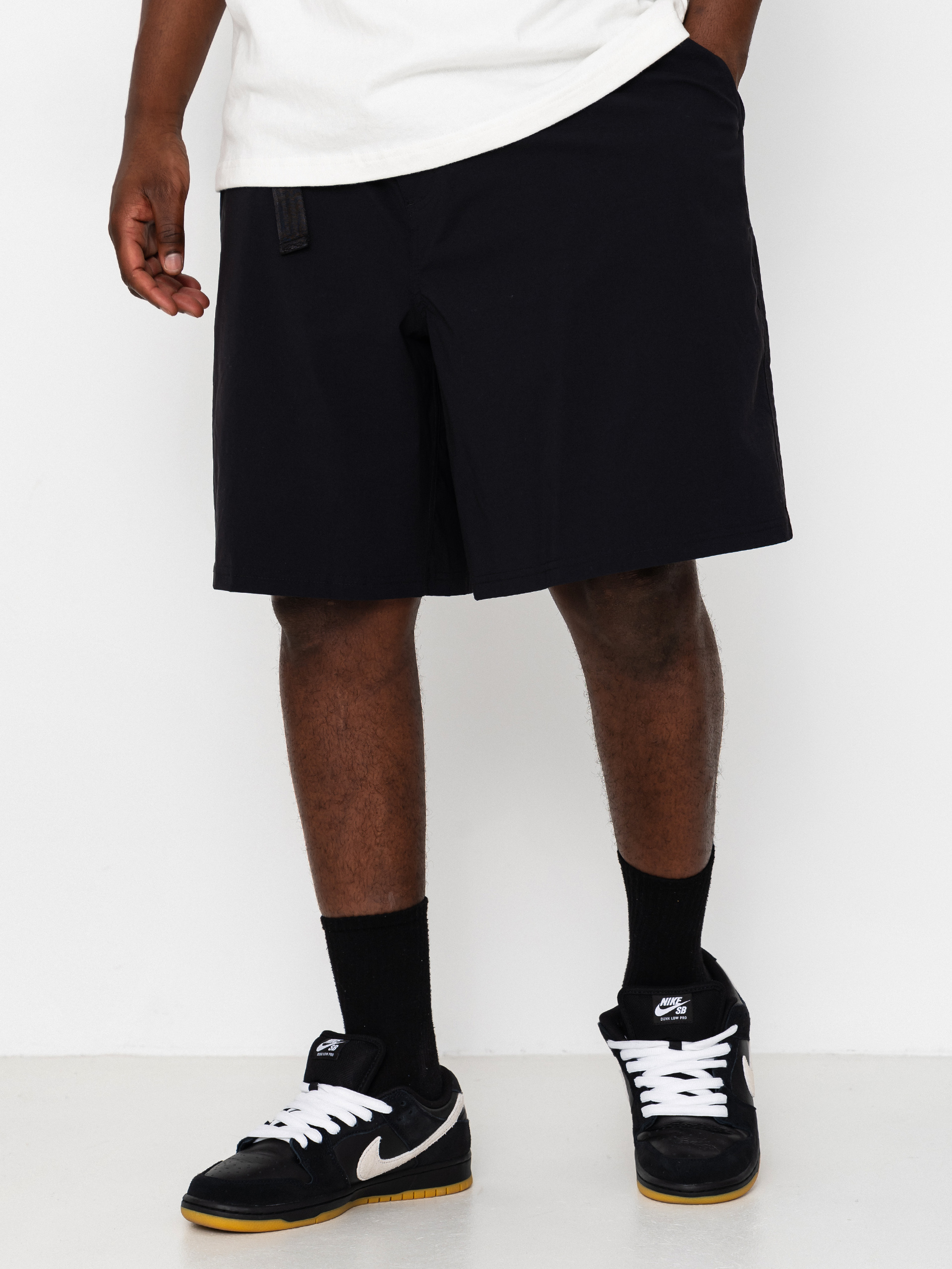 Szorty Nike SB 9er (black/white)