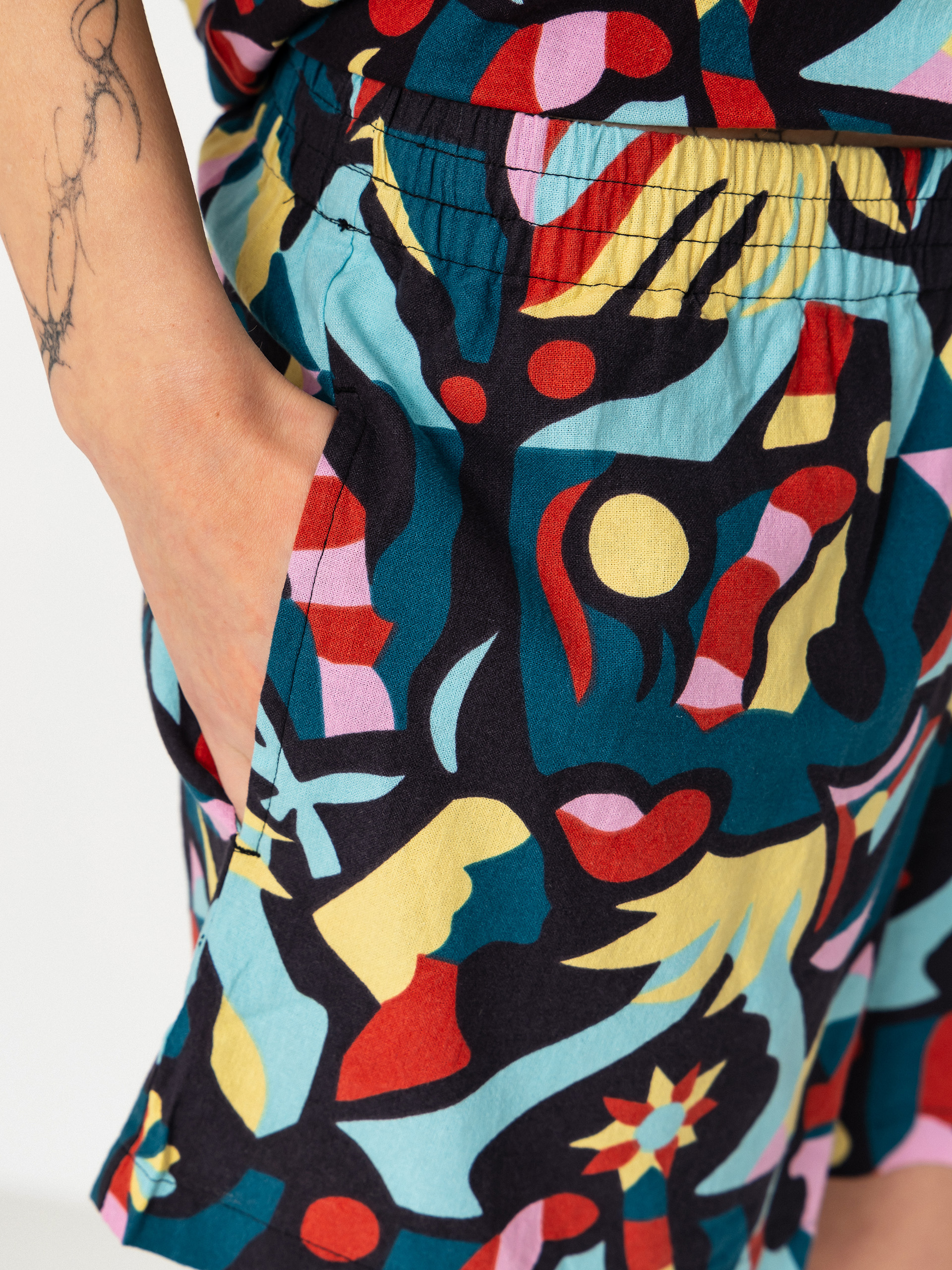 Szorty Volcom Fa Bruno Lucas Wmn (multi)
