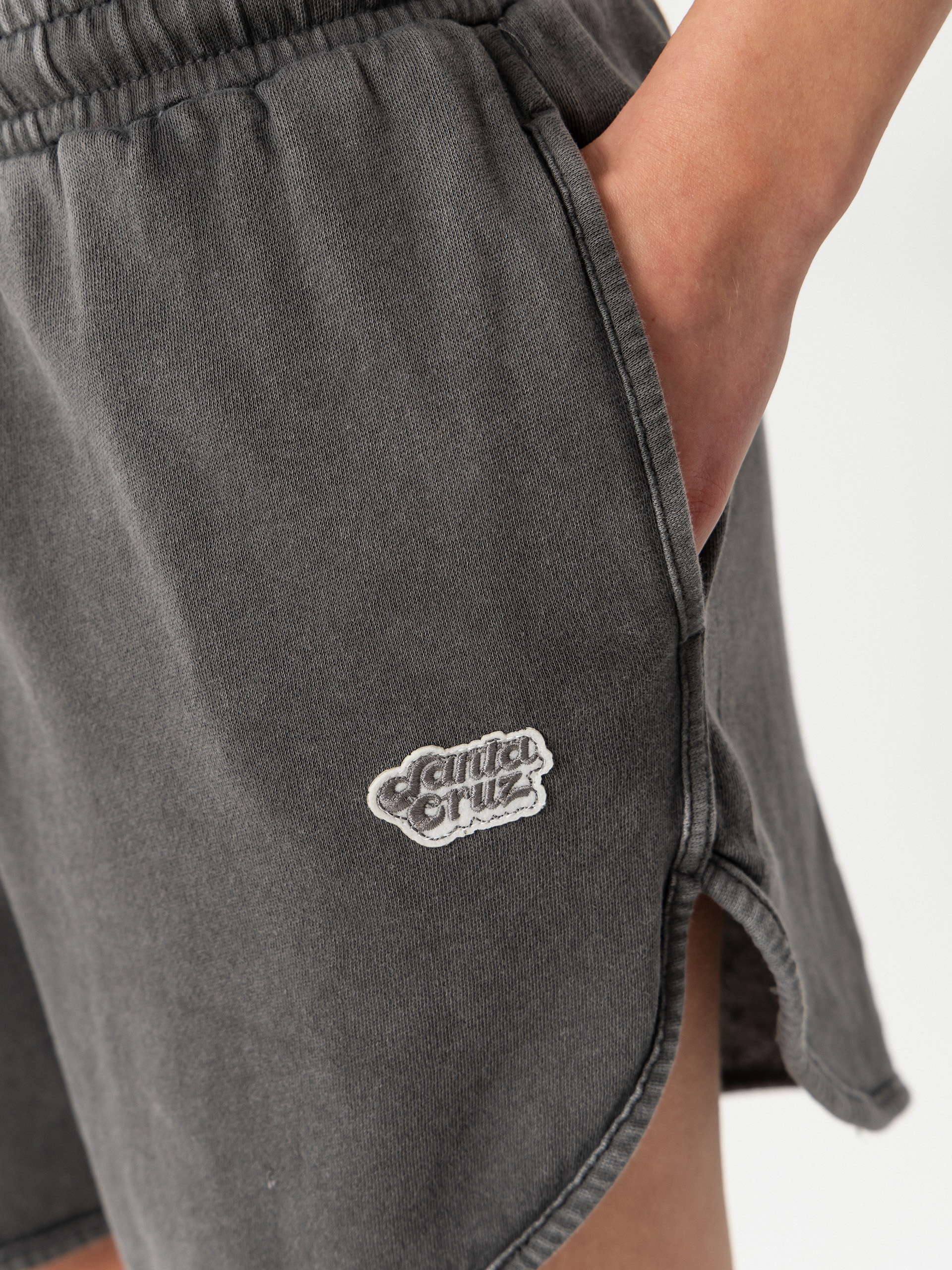 Szorty Santa Cruz Groovy Stack Wmn (grey wash)
