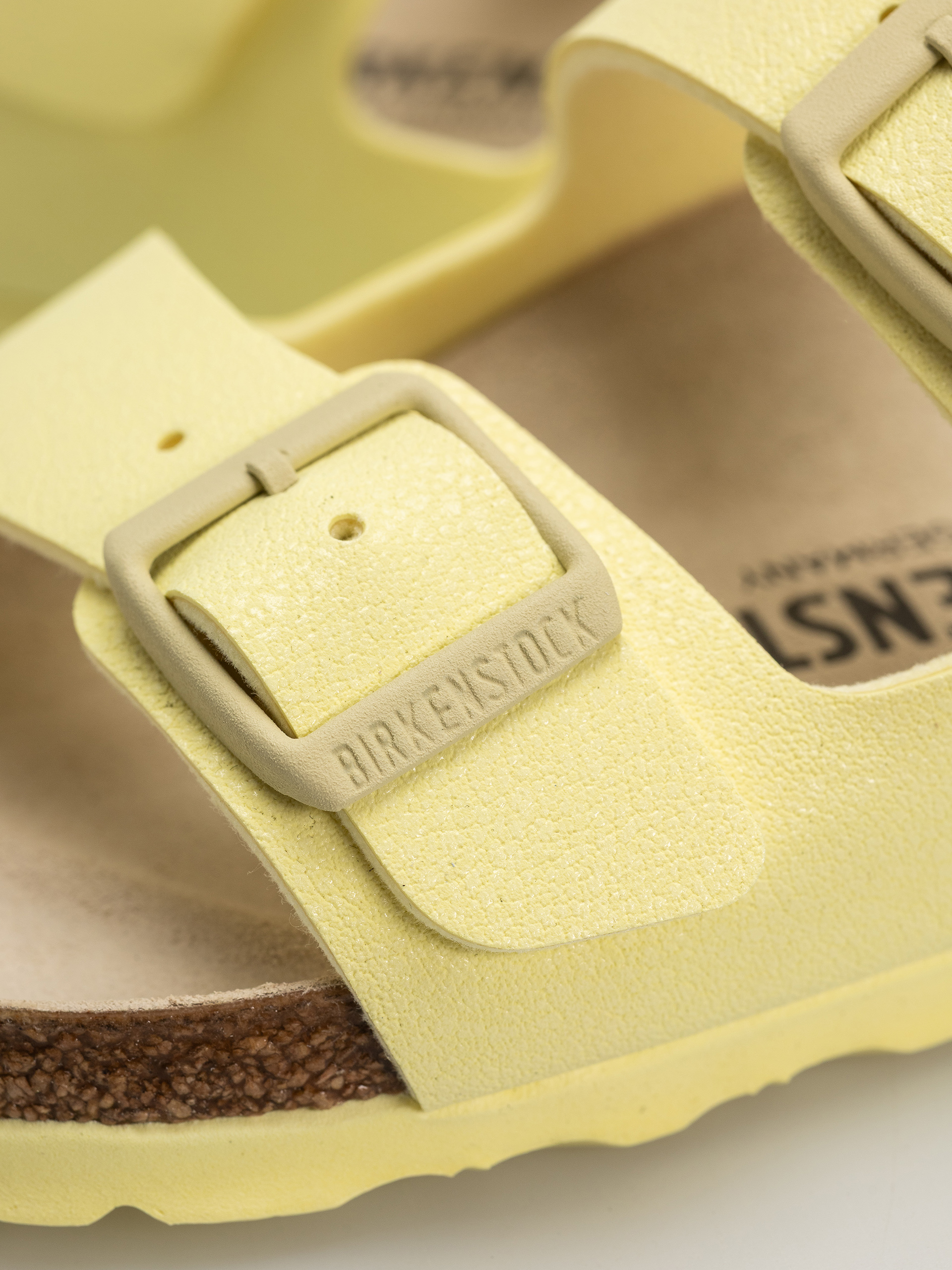 Klapki Birkenstock Arizona Birko Flor Nubuk Narrow (popcorn)