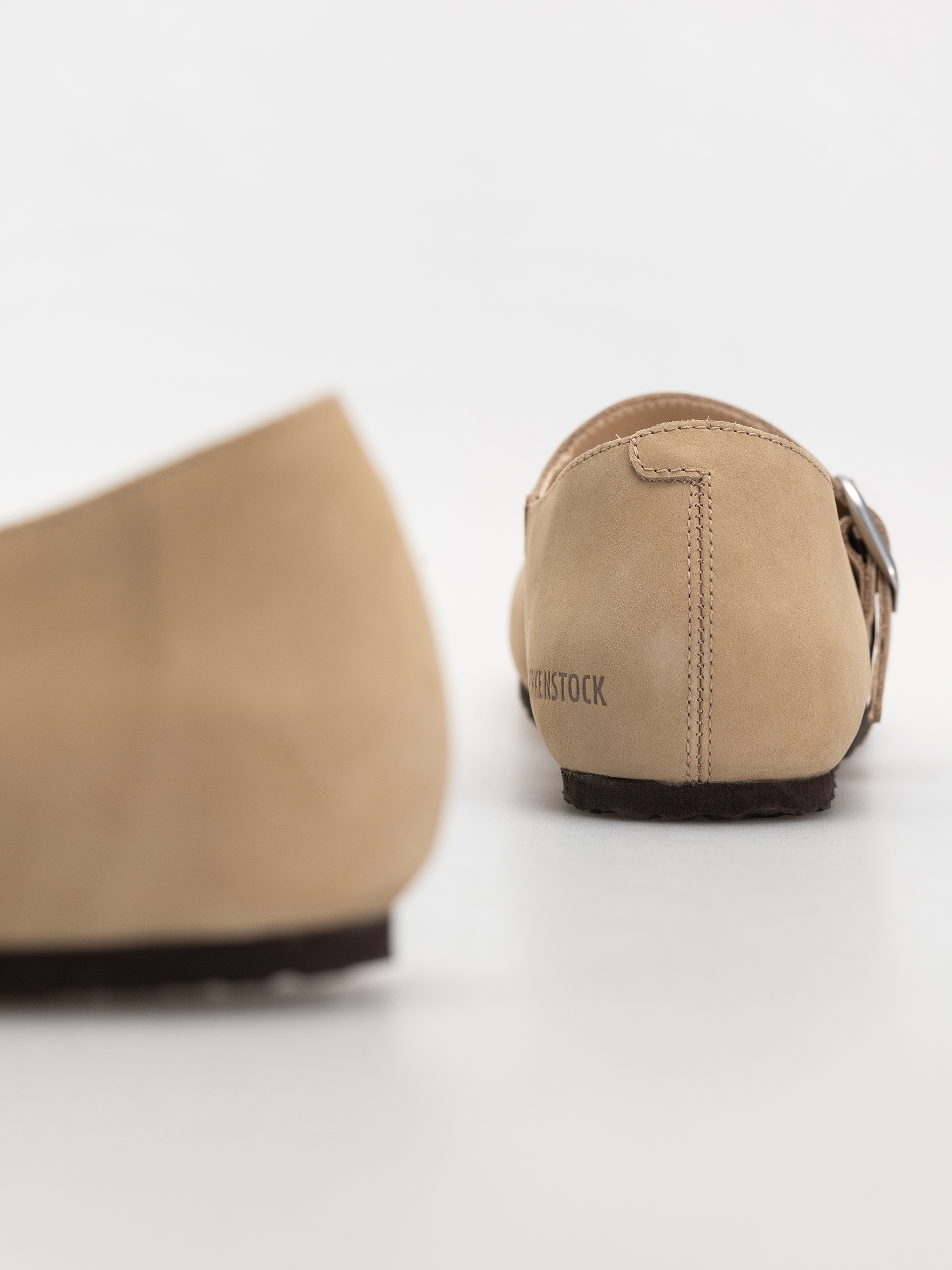 Klapki Birkenstock Santa Clarita Nubuck Leather Narrow Wmn (sandcastle)