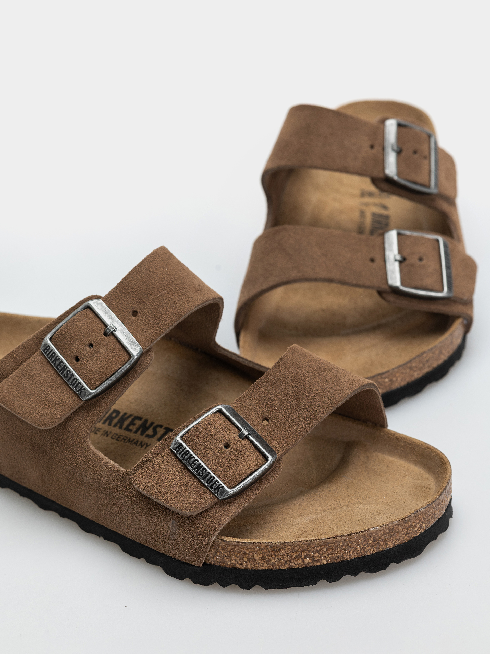 Klapki Birkenstock Arizona Suede Leather Regular (dark tea)