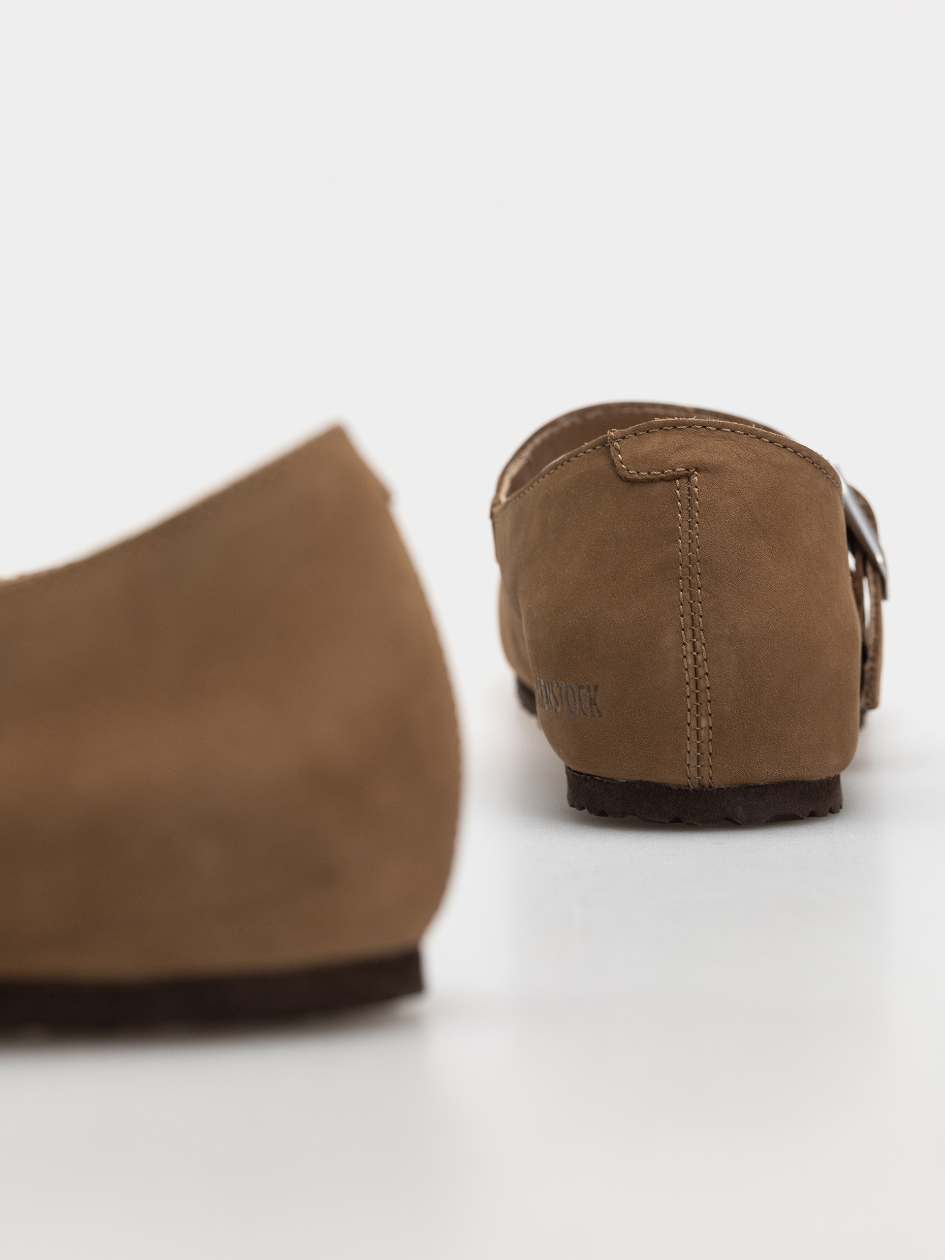 Klapki Birkenstock Santa Clarita Nubuck Leather Narrow Wmn (dark tea)