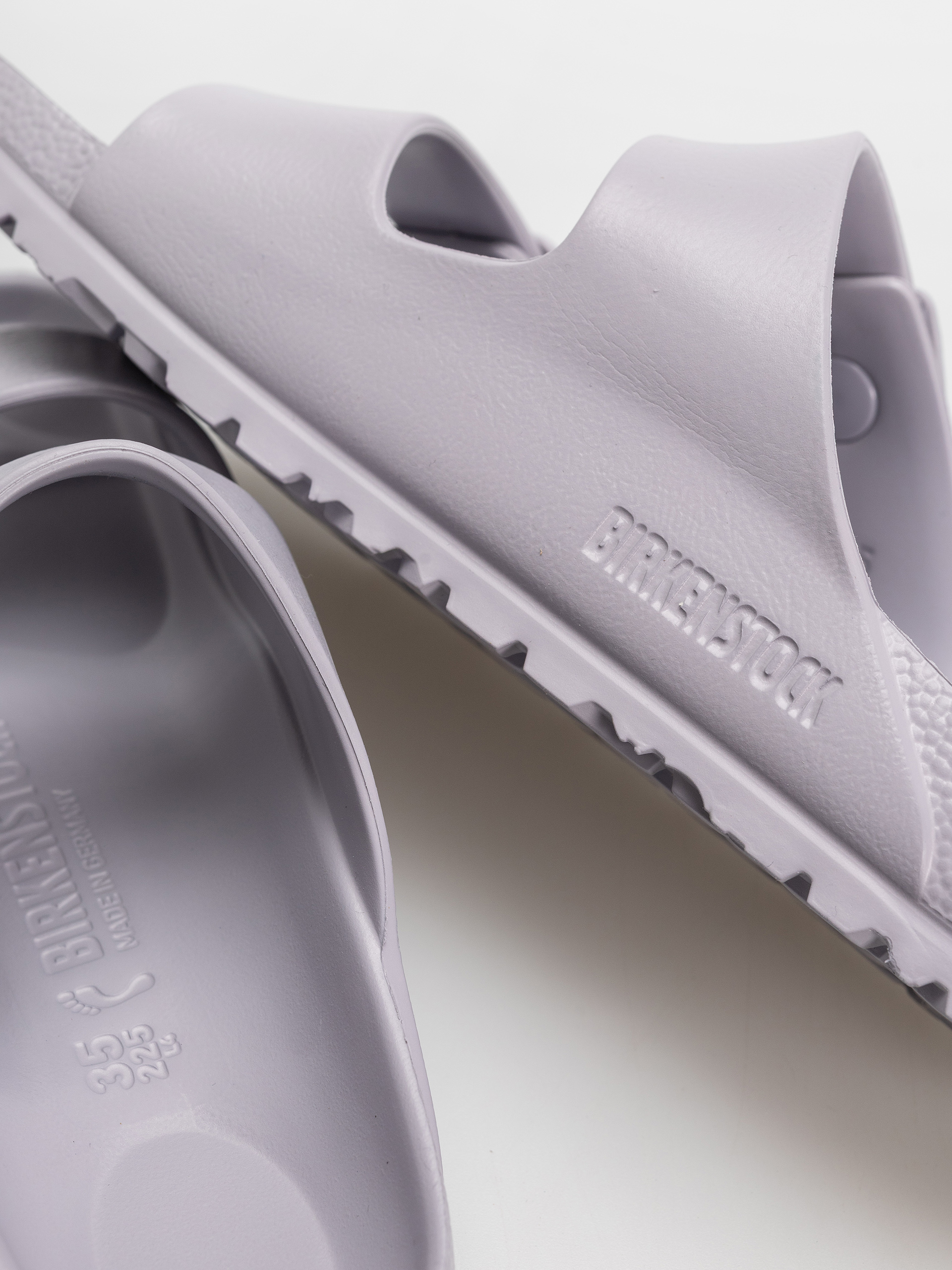 Klapki Birkenstock Arizona Essentials EVA Narrow (lavender sky)