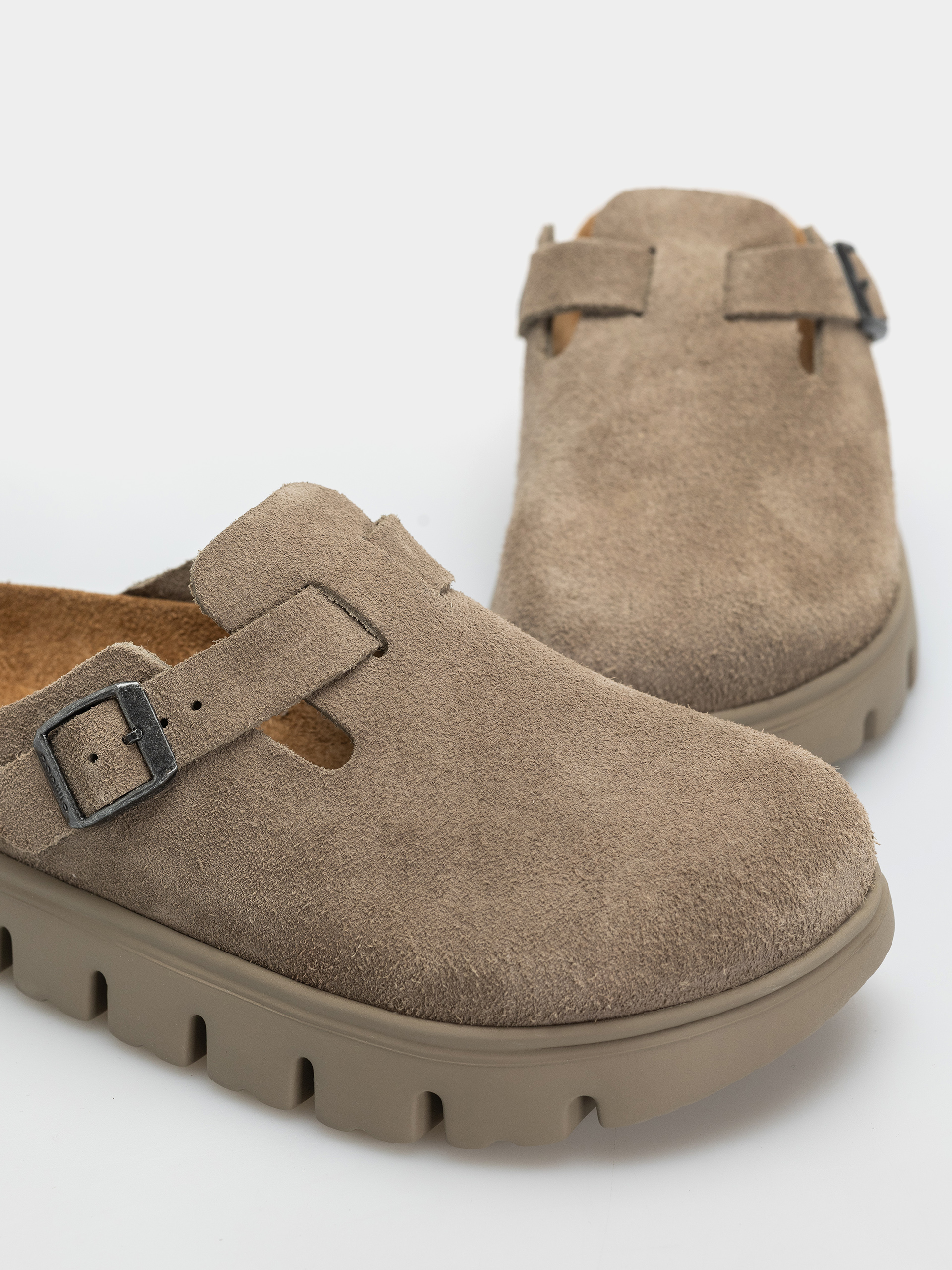 Klapki Birkenstock Boston Chunky Suede Leather Narrow Wmn (taupe)
