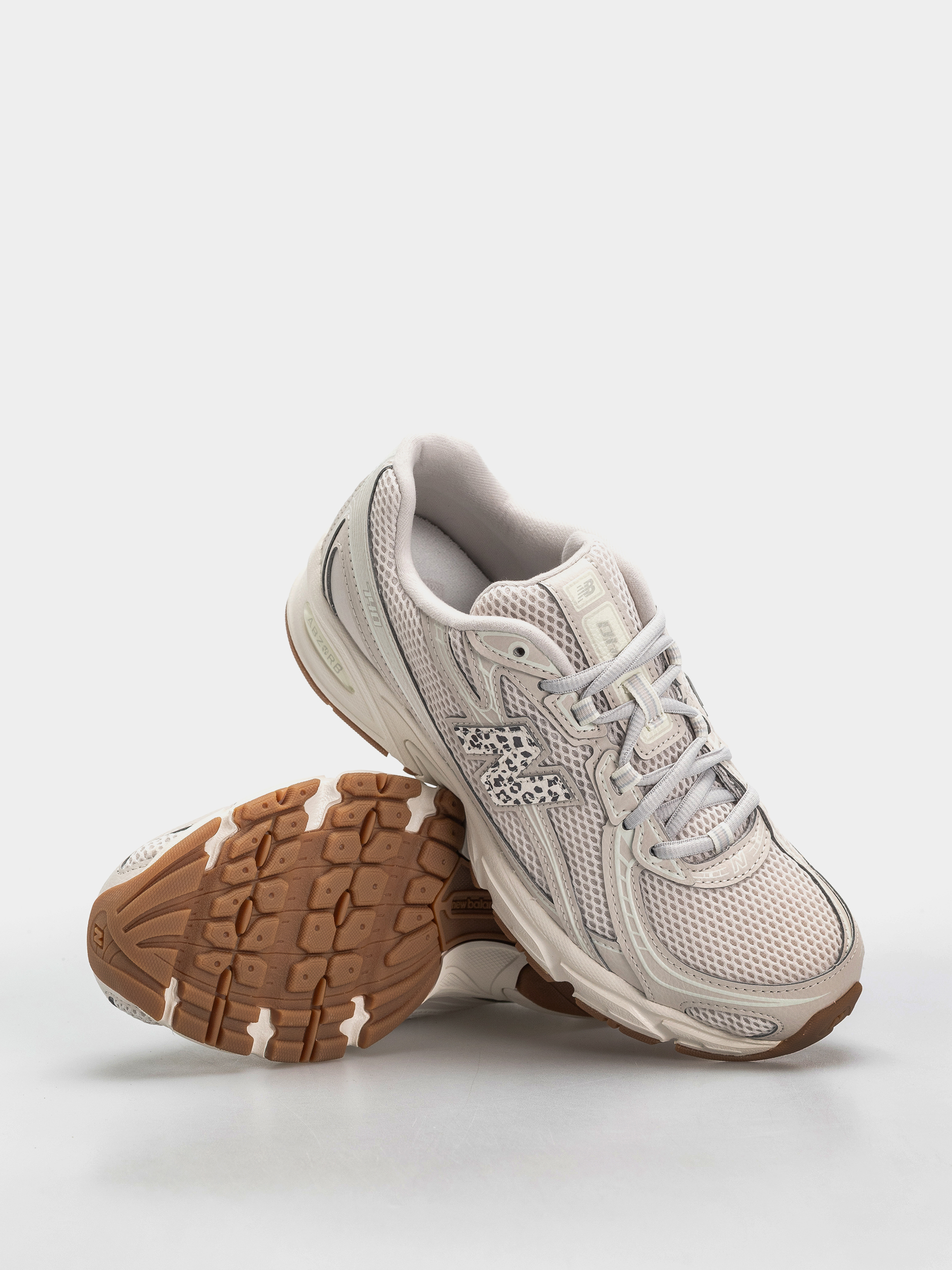 Buty New Balance 740 (moonbeam/sea salt)