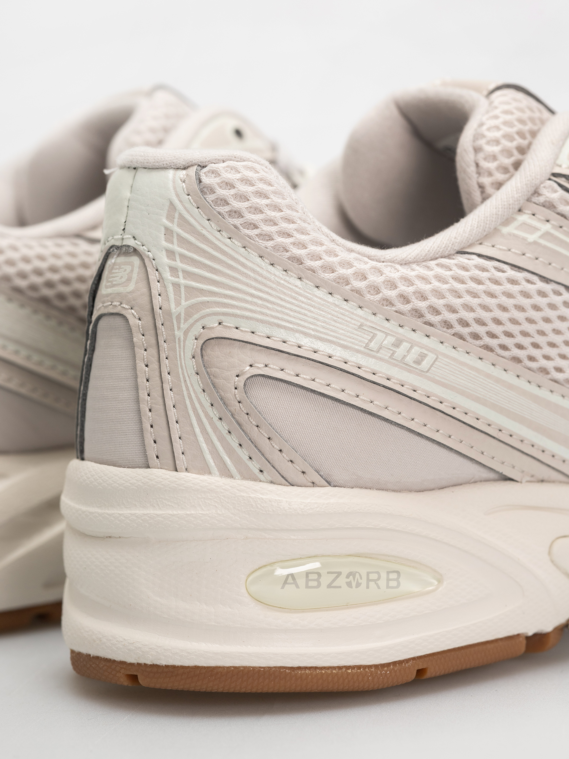 Buty New Balance 740 (moonbeam/sea salt)