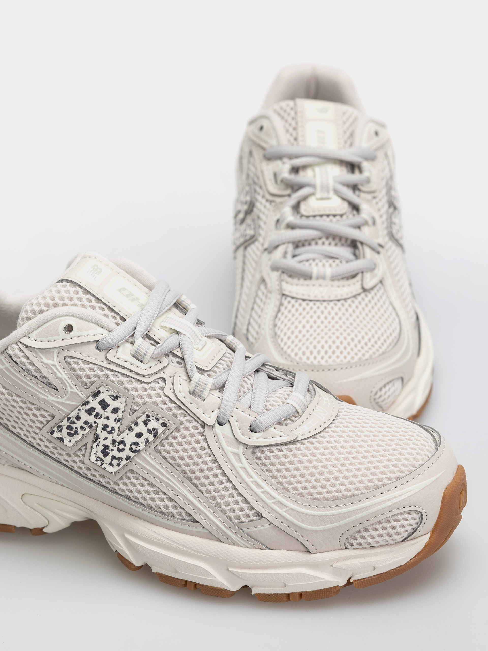 Buty New Balance 740 (moonbeam/sea salt)