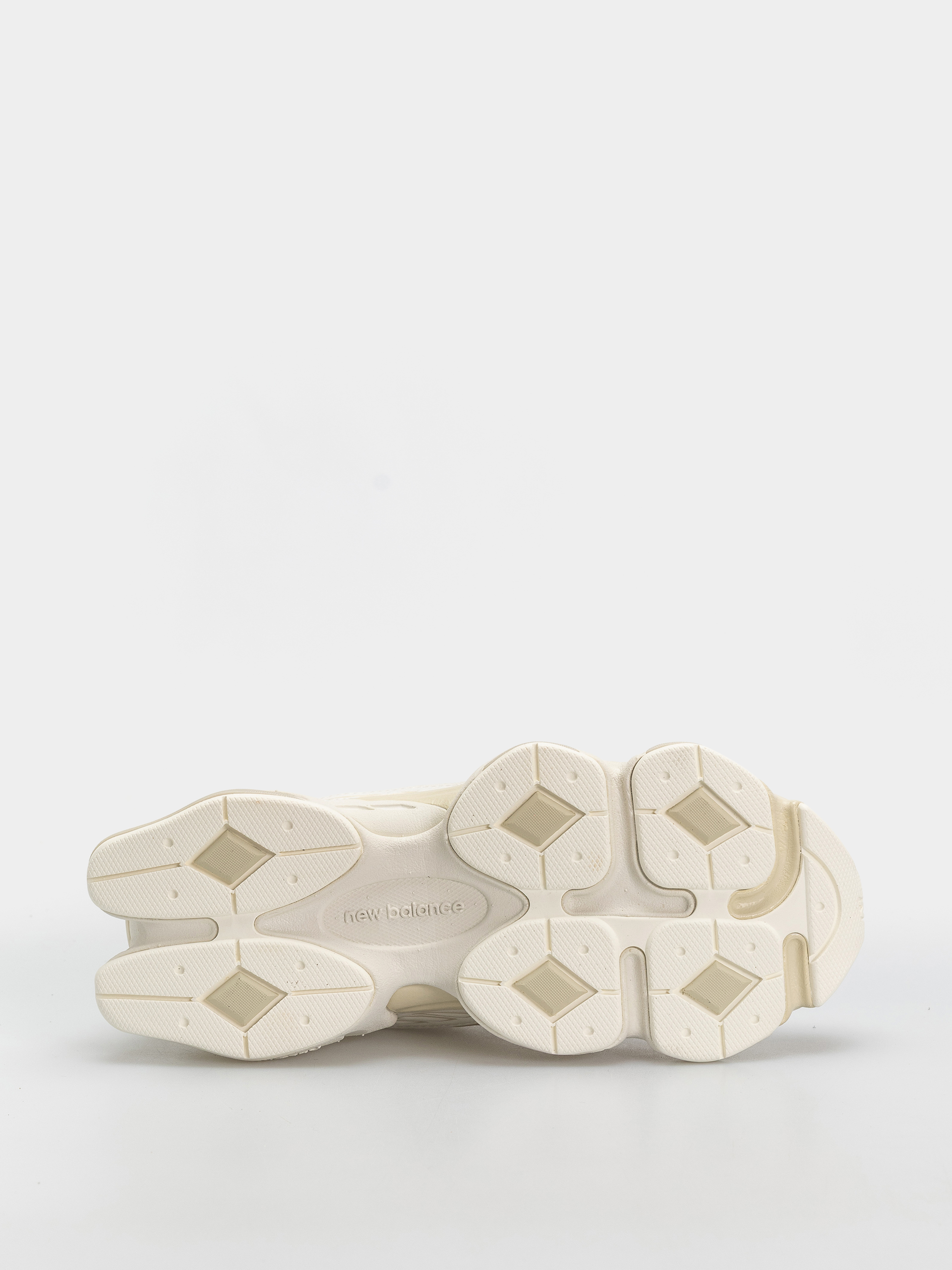 Buty New Balance 9060 (bone/sea salt)
