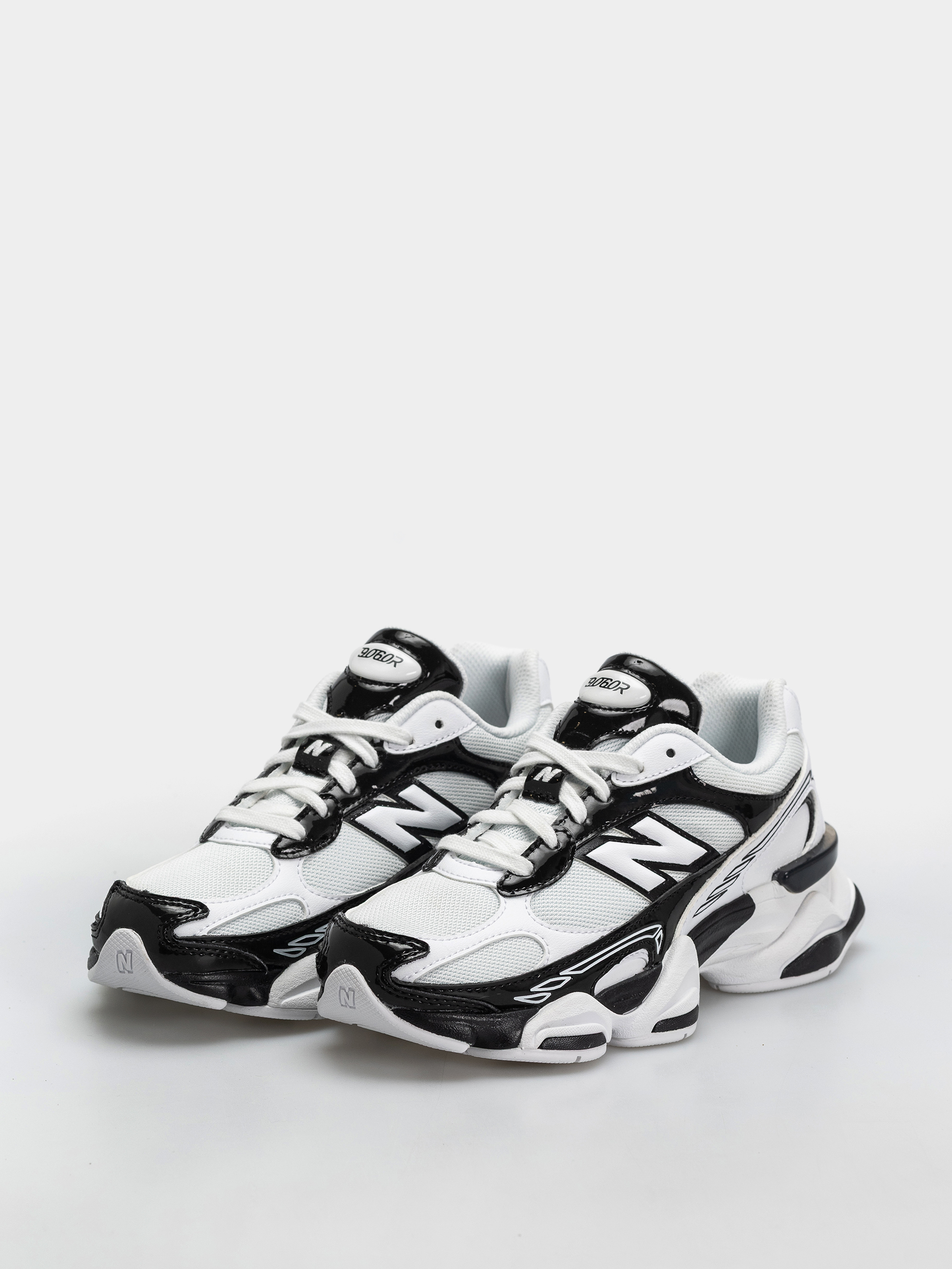 Buty New Balance 9060 (black/white)