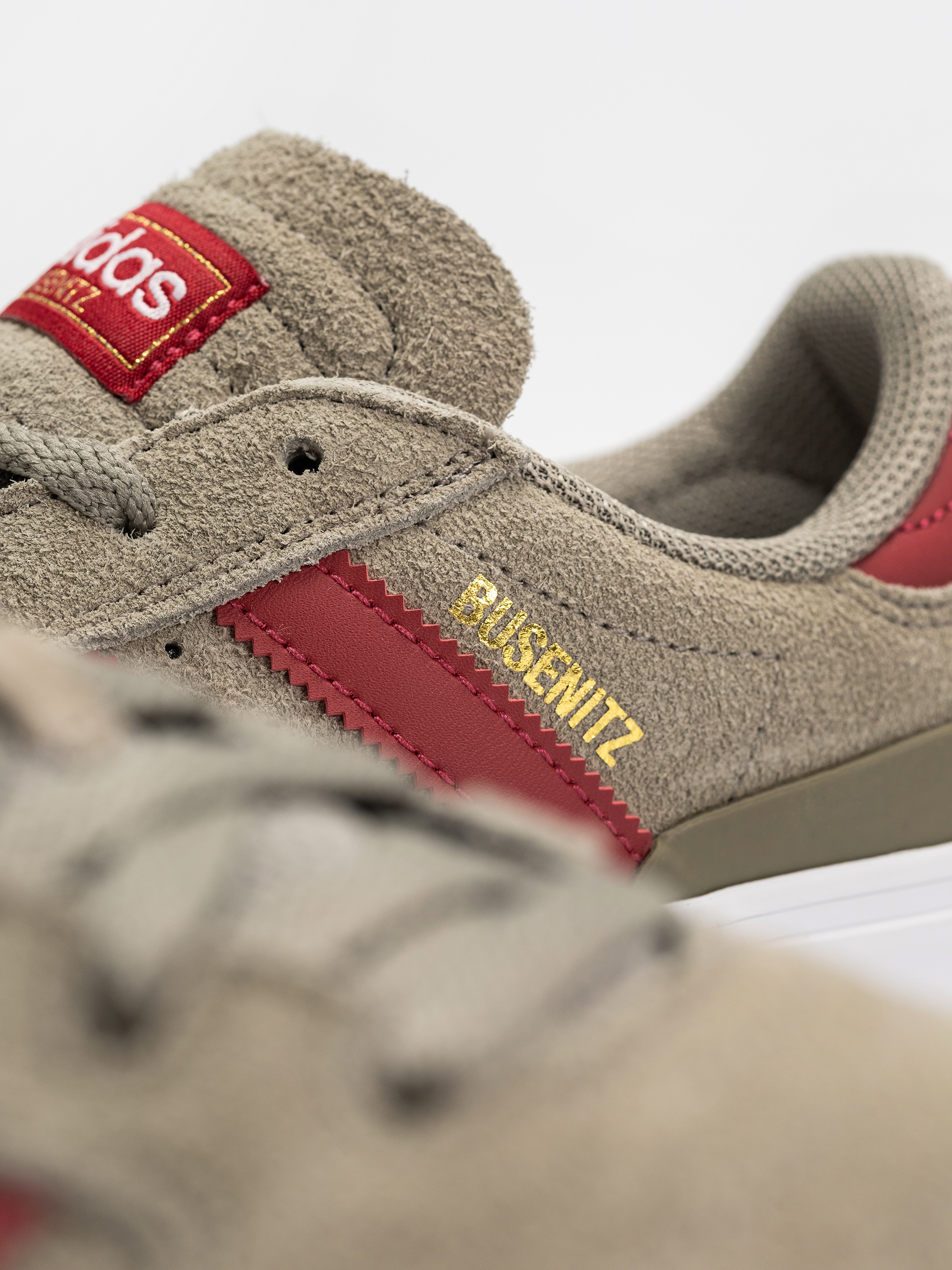 Buty adidas Busenitz Vulc II (silpeb/tmvire/ftwwht)