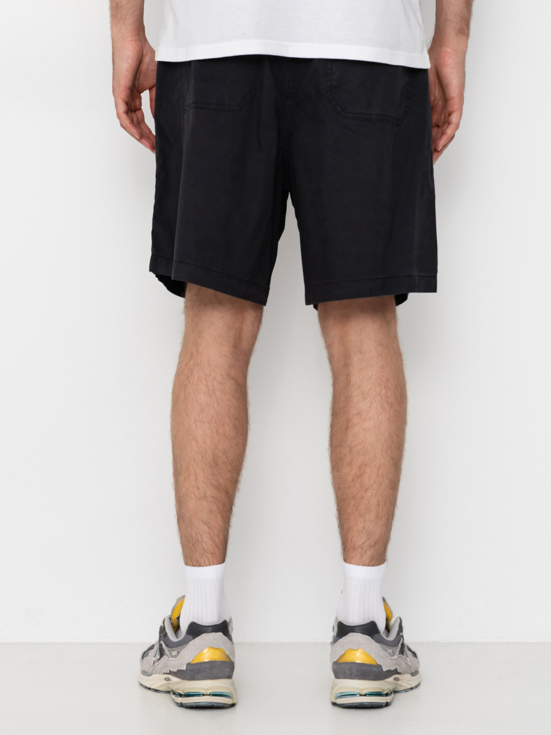Szorty OBEY Easy Trail (black faded wash)