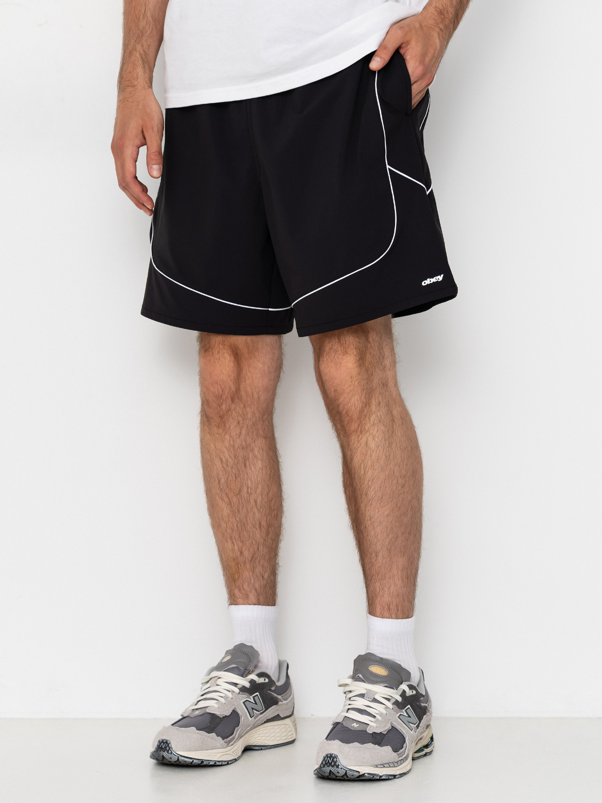 Szorty OBEY Corner (black)