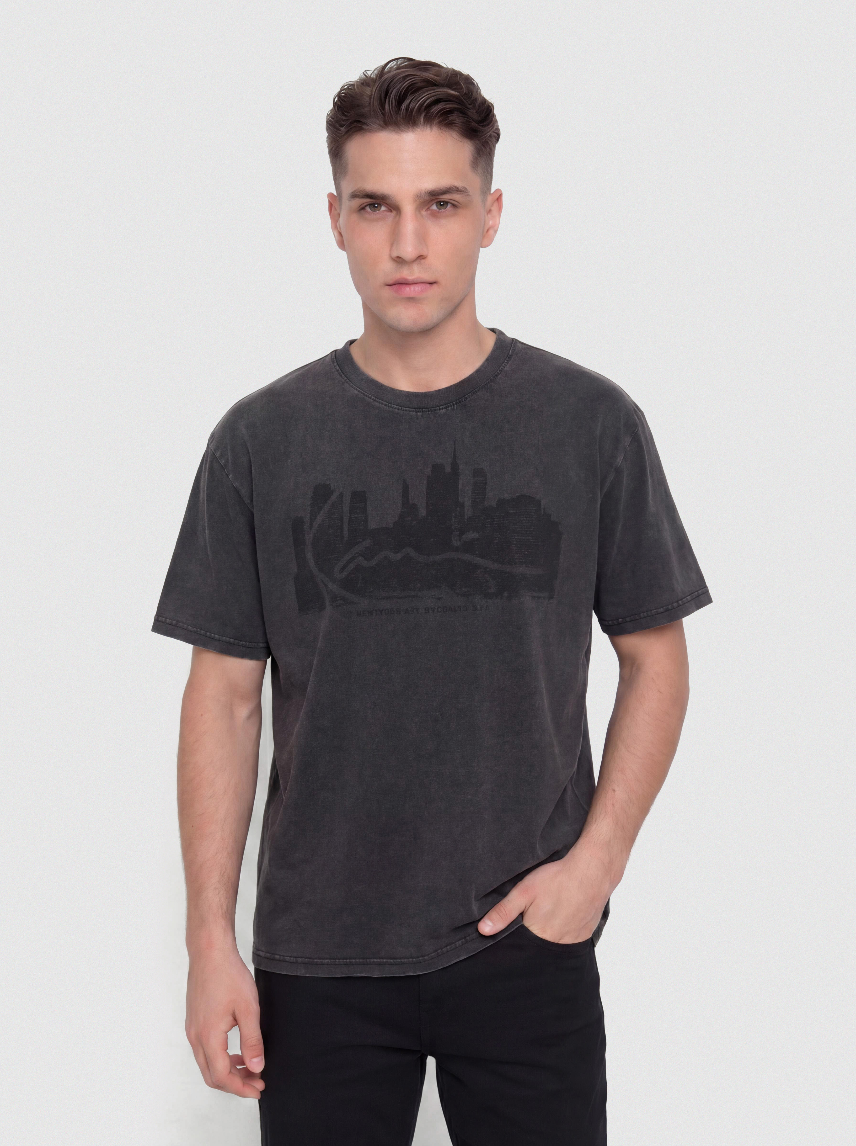 T-shirt Karl Kani Signature Skyline Washed Boxy (black)