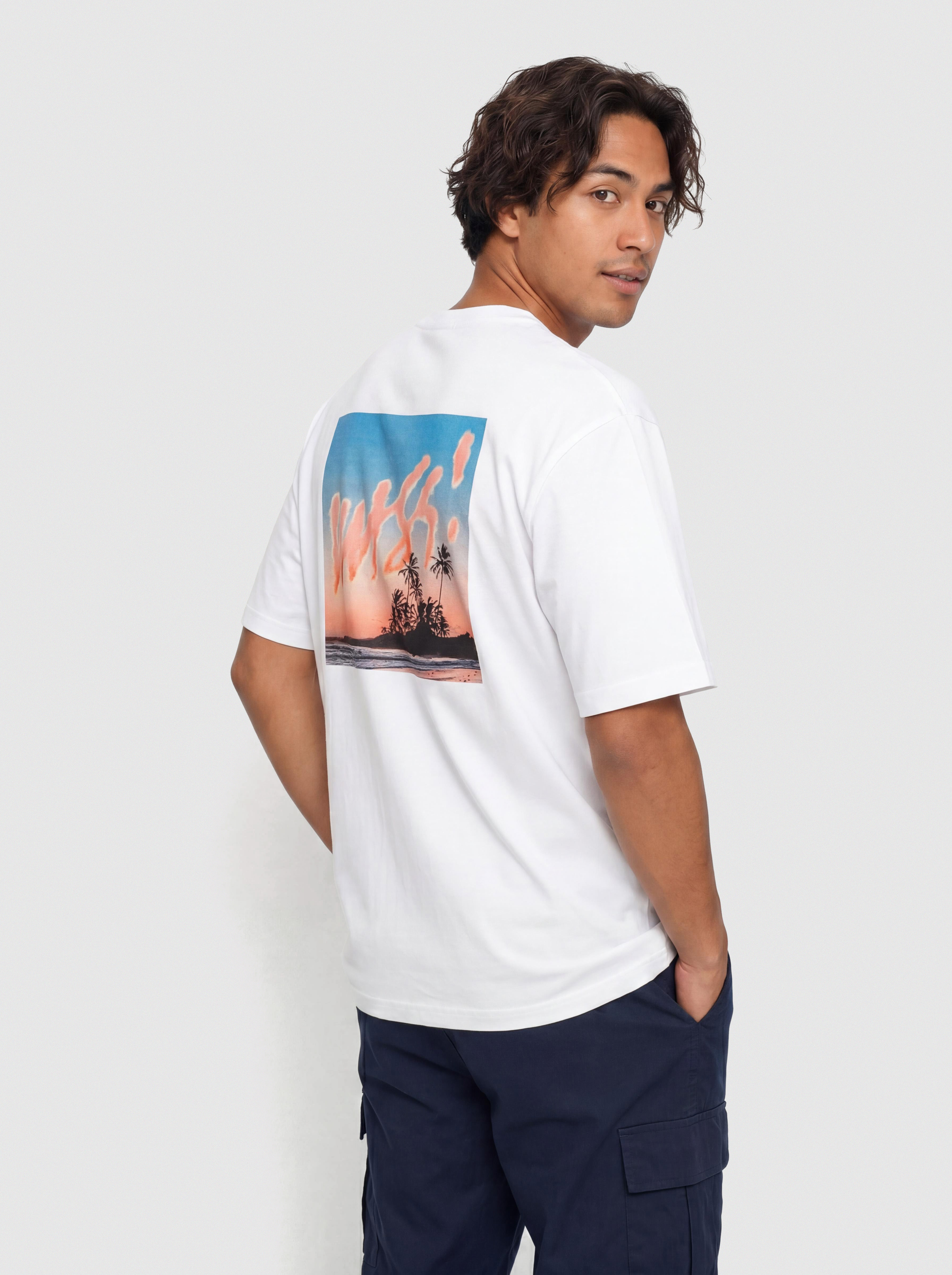 T-shirt MassDnm Sunset (white)