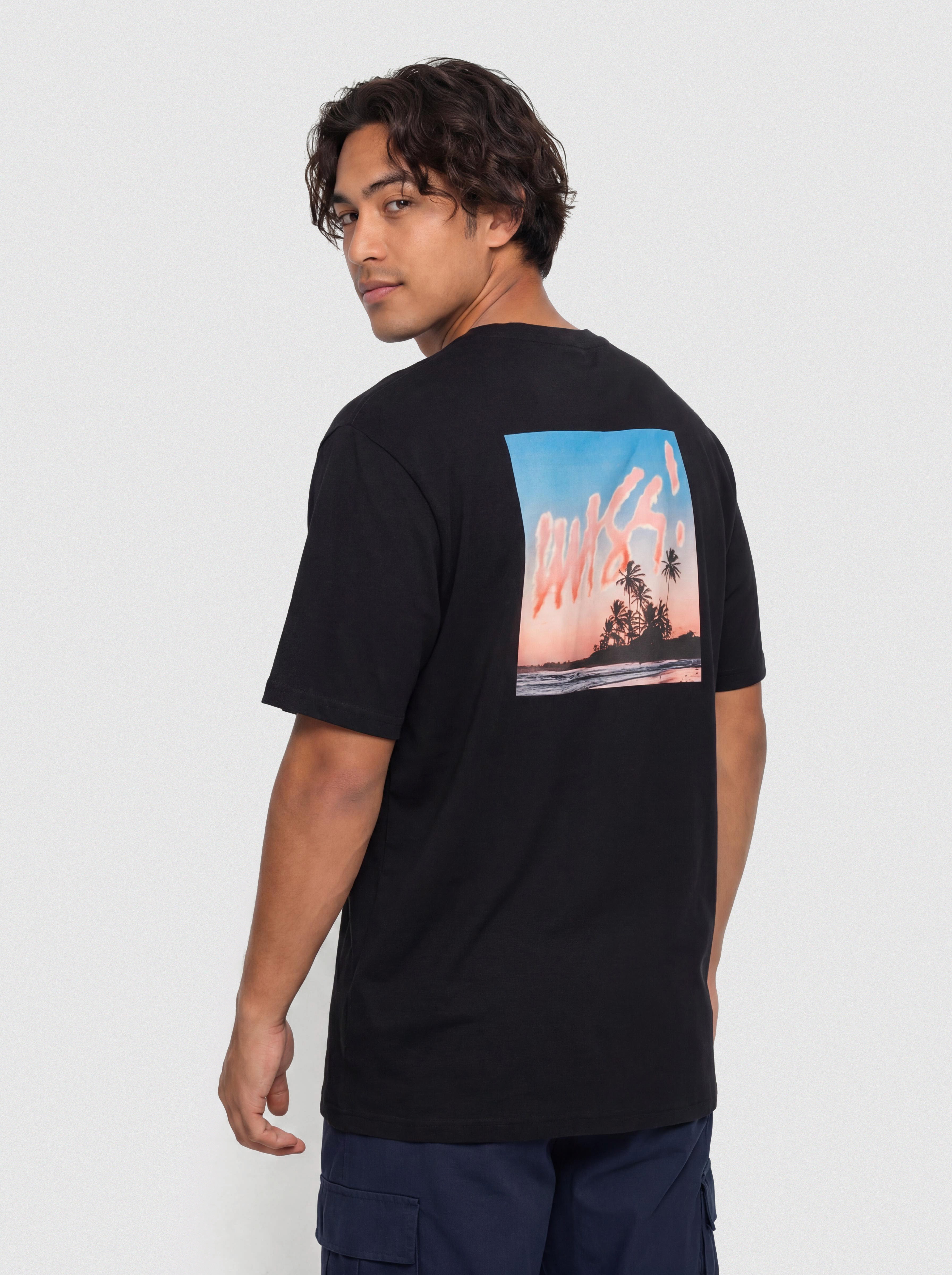 T-shirt MassDnm Sunset (black)