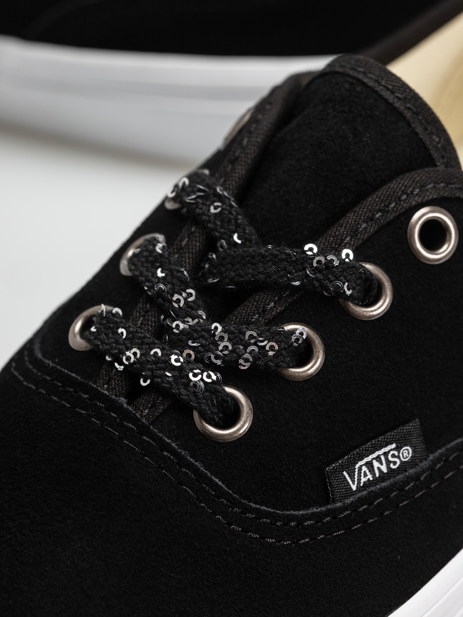 Buty Vans Authentic (black/true whit)