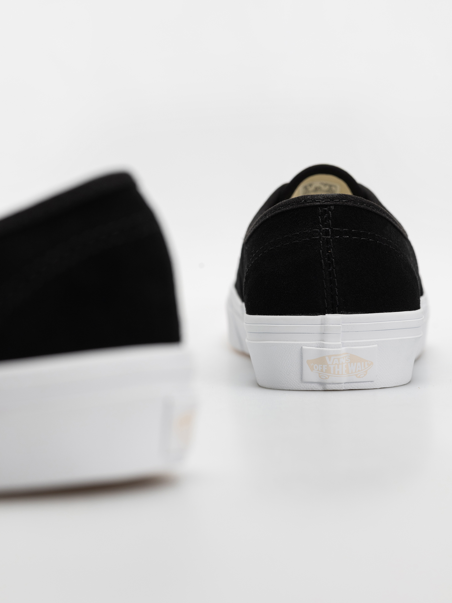 Buty Vans Authentic (black/true whit)