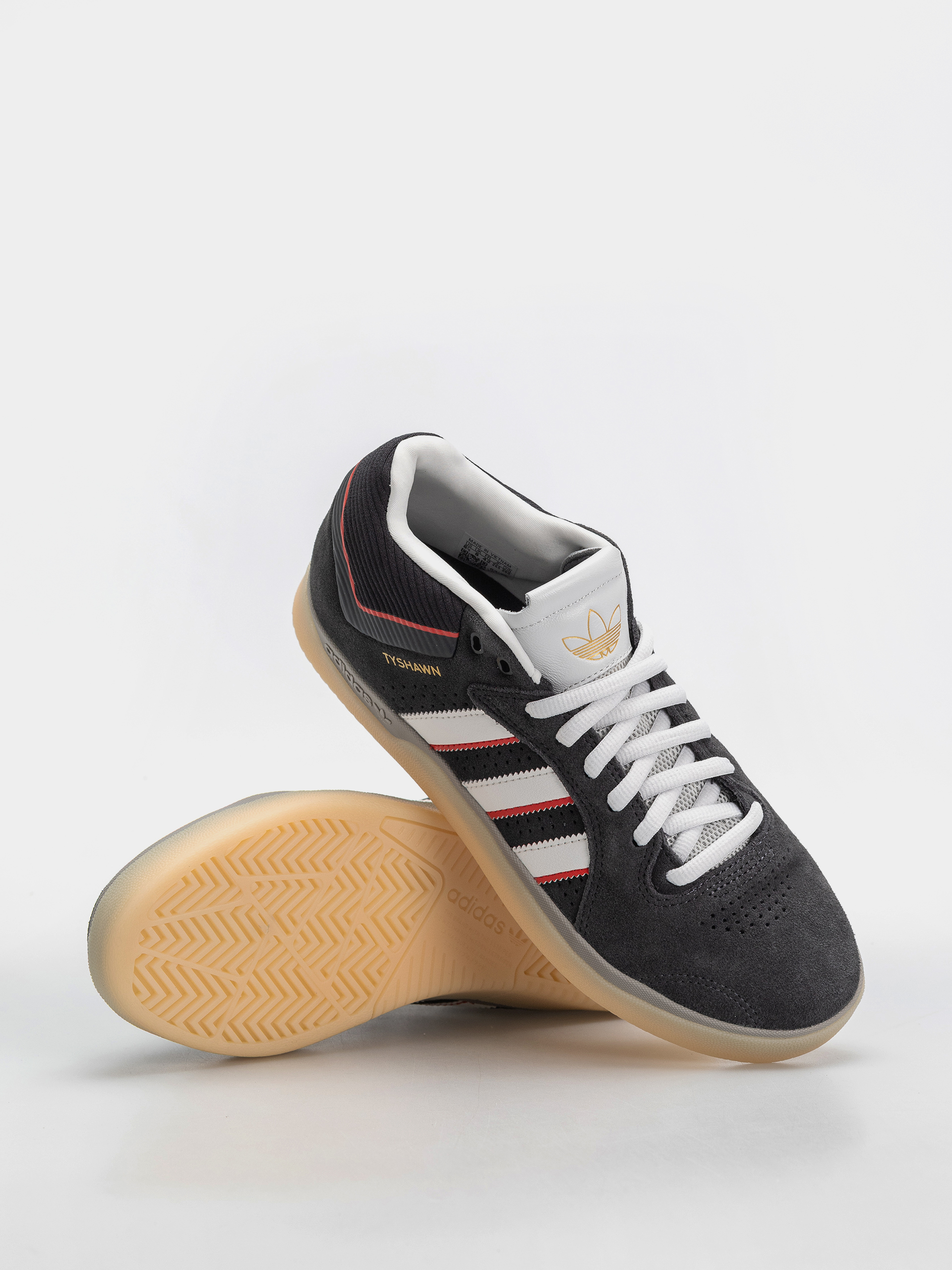Buty adidas Tyshawn (carbon/crywht/betsca)