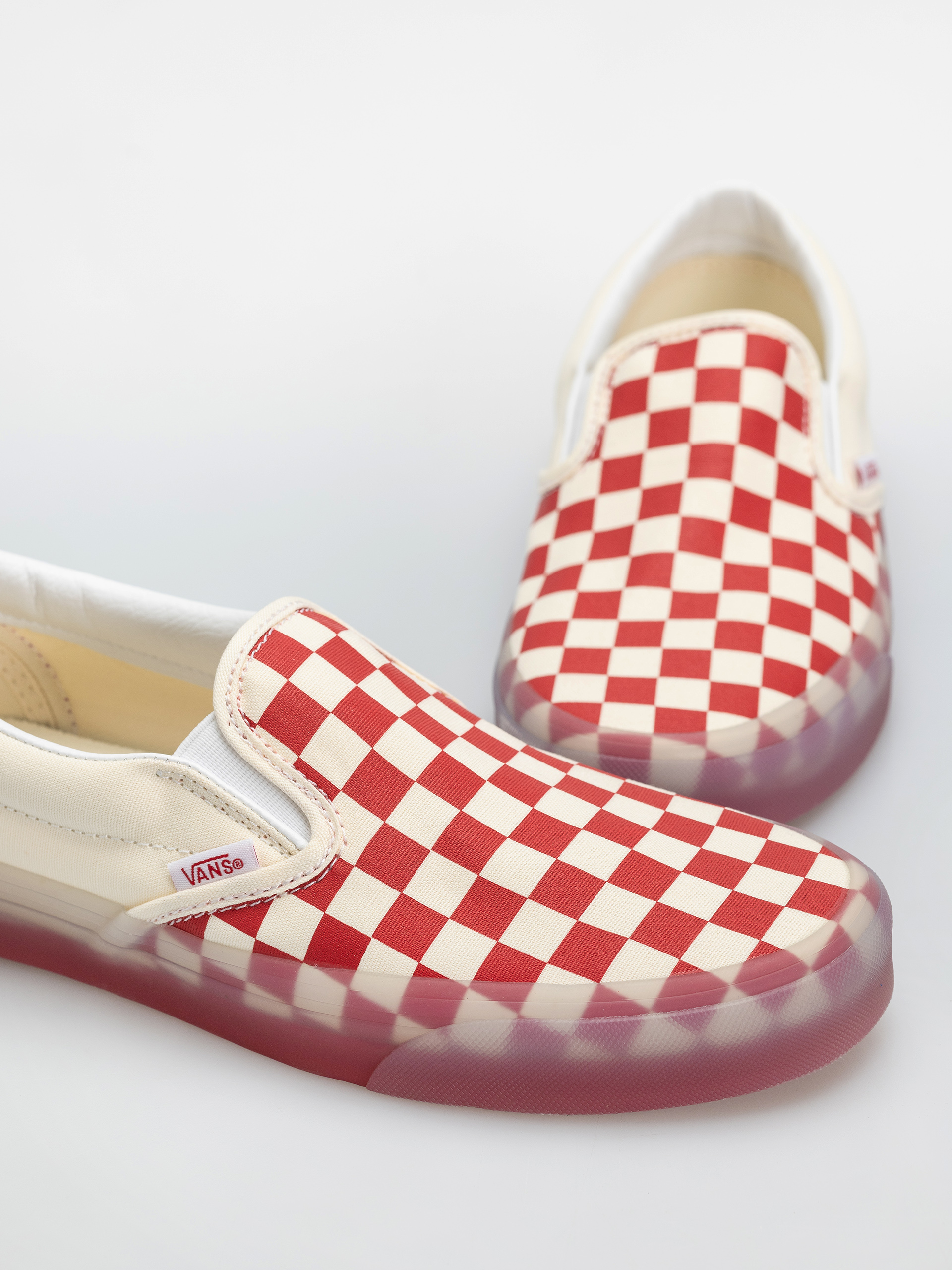 Buty Vans Classic Slip On (red/marshmallow)