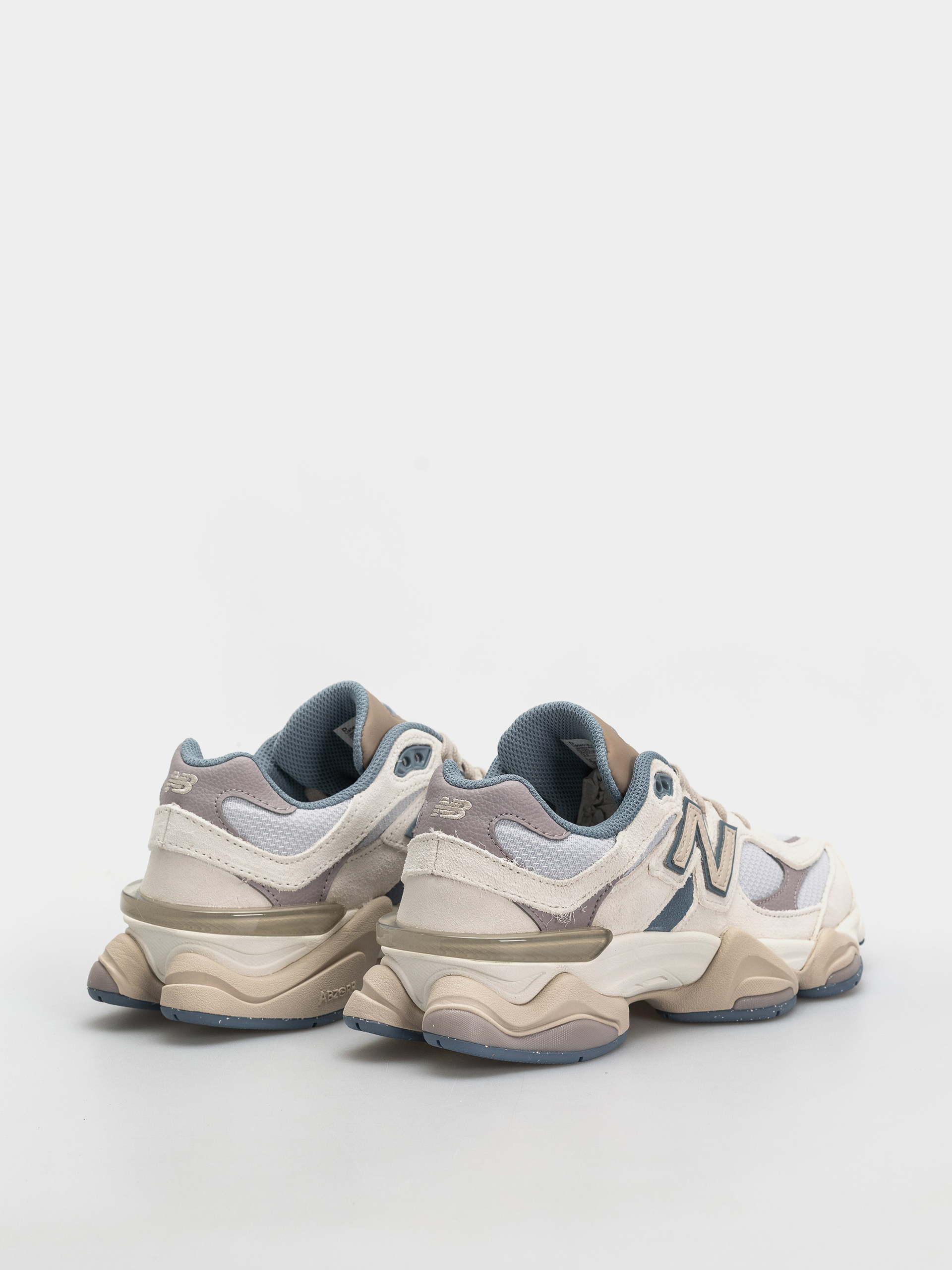 Buty New Balance 9060 (zinc blue/sea salt)