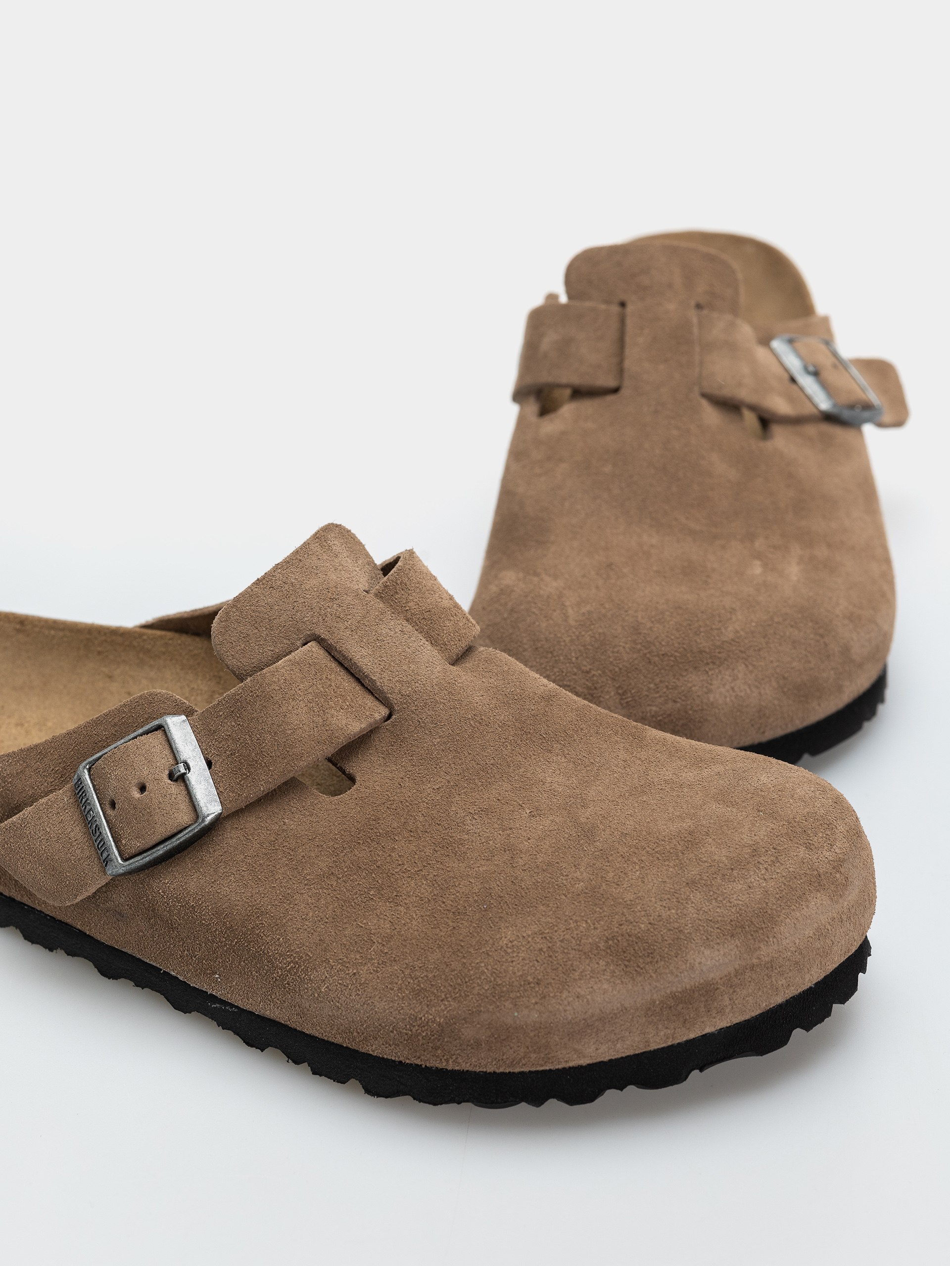 Klapki Birkenstock Boston Suede Leather Regular (dark tea)