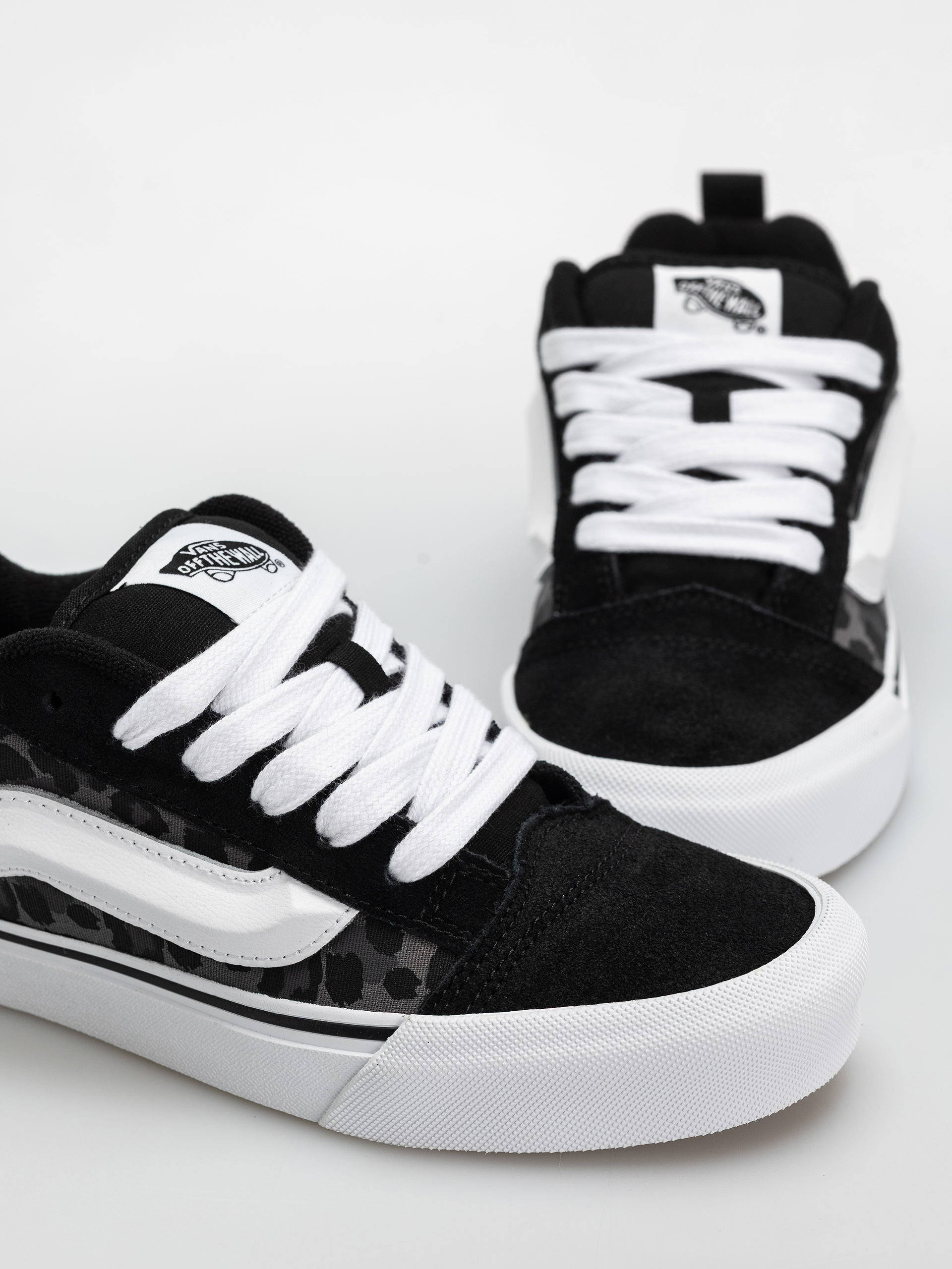 Buty Vans Knu Skool (black)