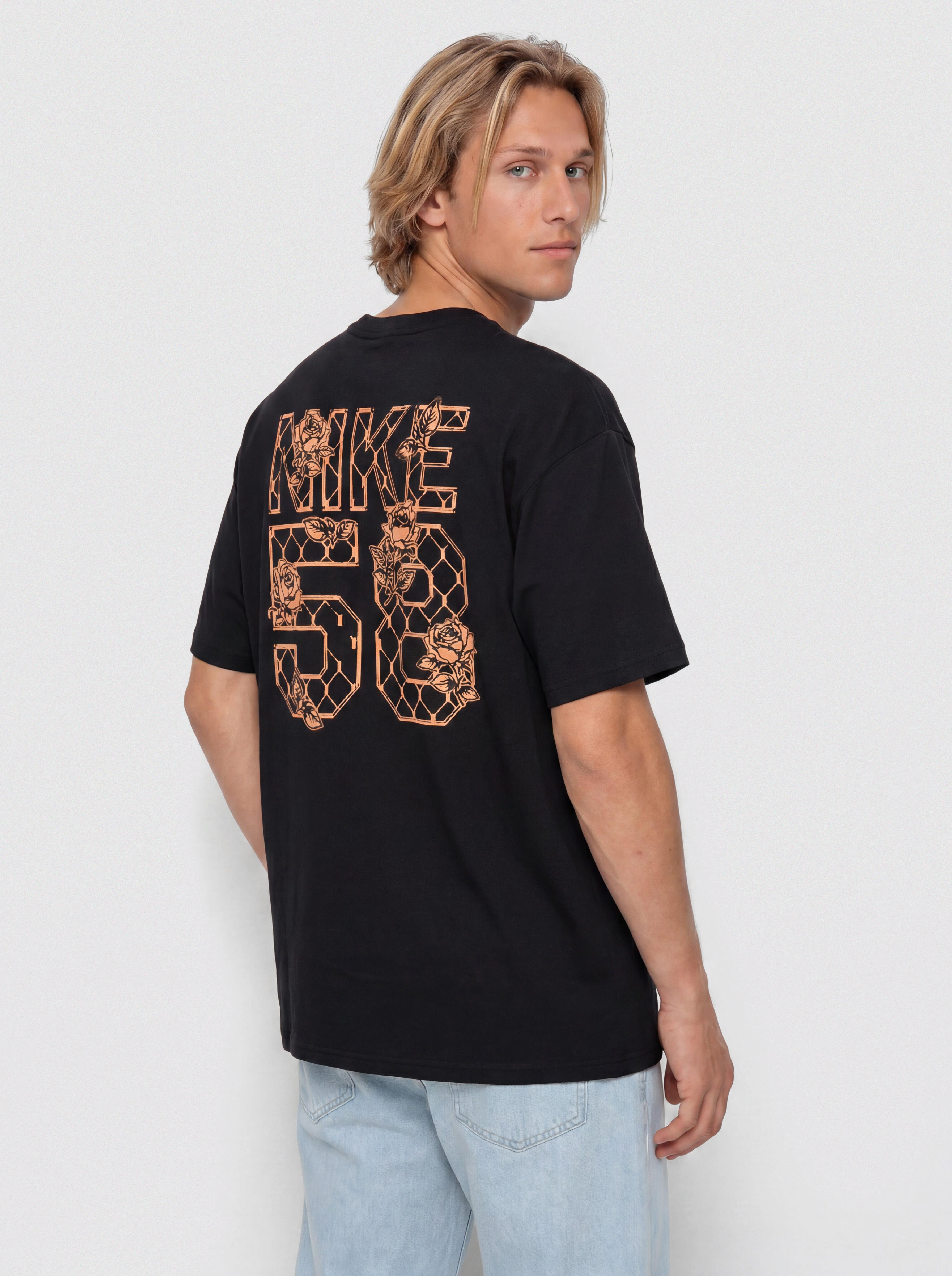 T-shirt Nike SB Varsity (black)