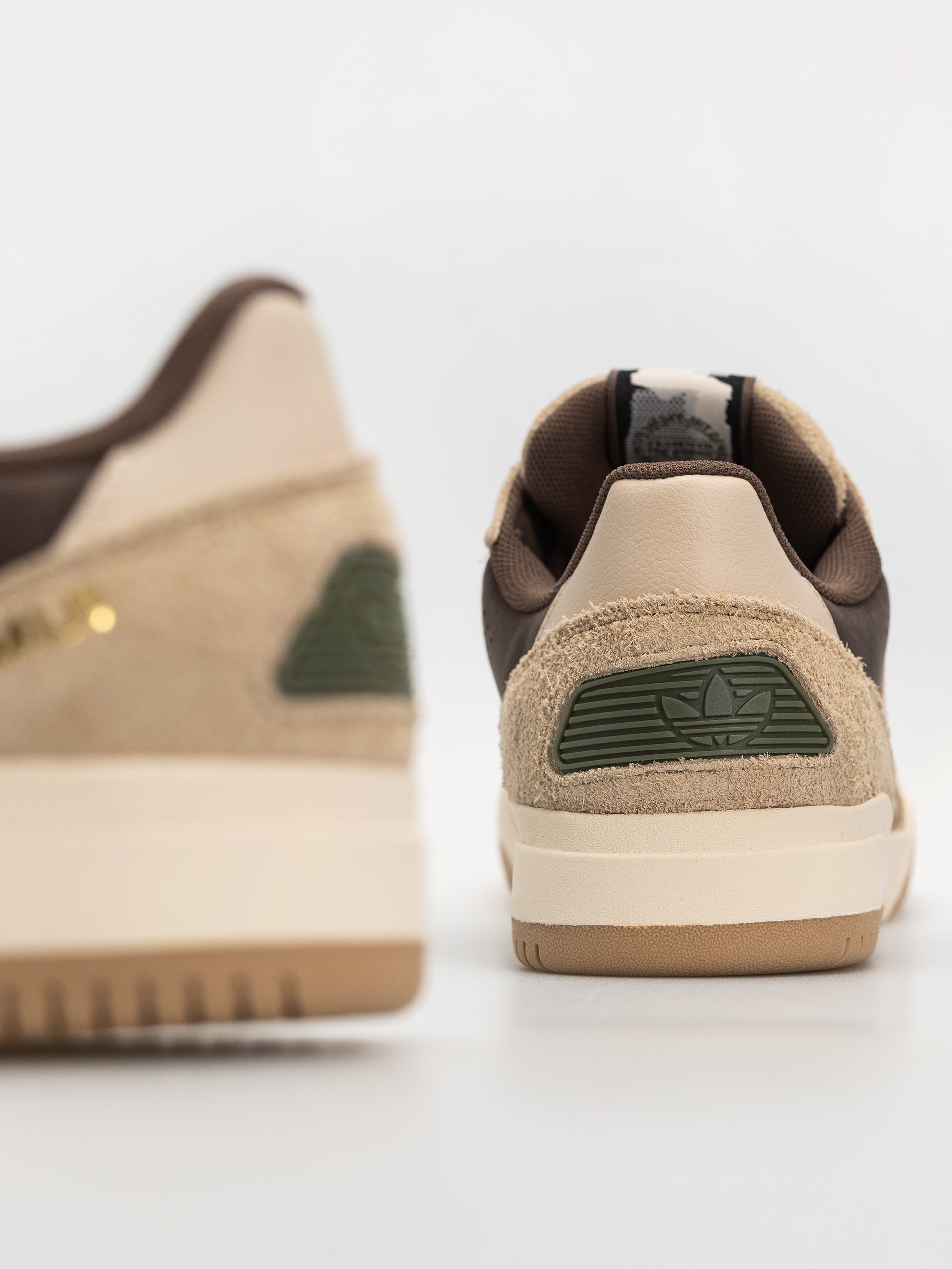 Buty adidas Tekkira Cup X Momij (cardbo/earstr/crli)