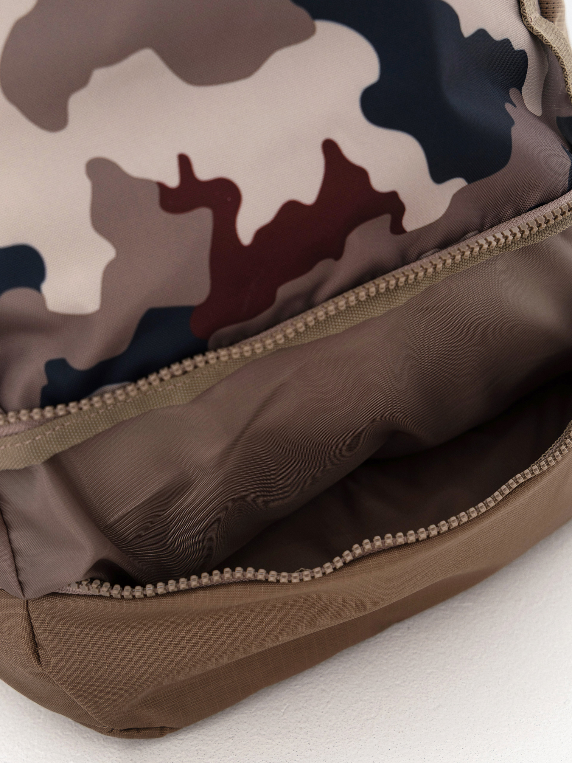 Plecak adidas Fs+ Camo (khathr/khasix/aurink)
