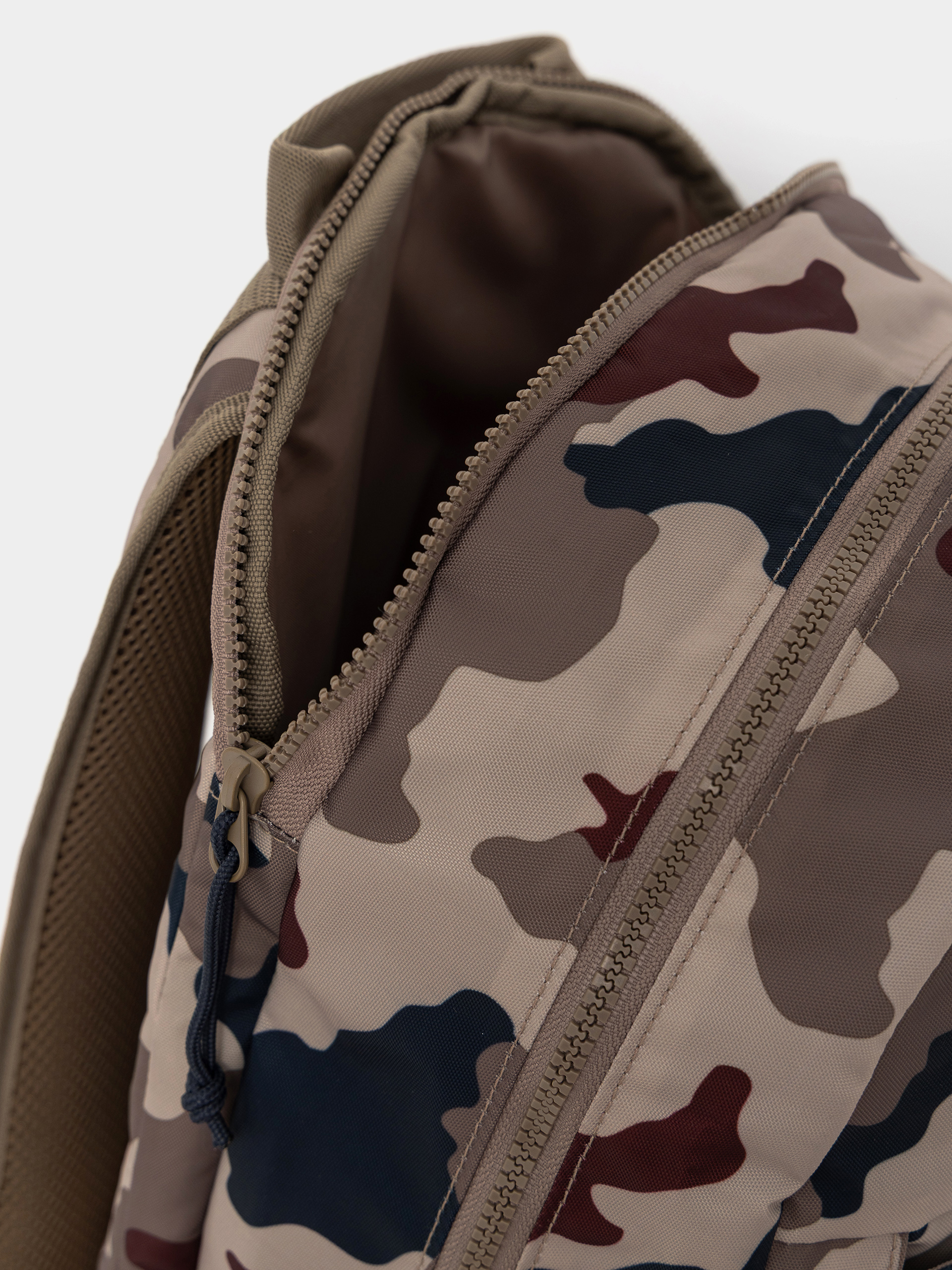 Plecak adidas Fs+ Camo (khathr/khasix/aurink)