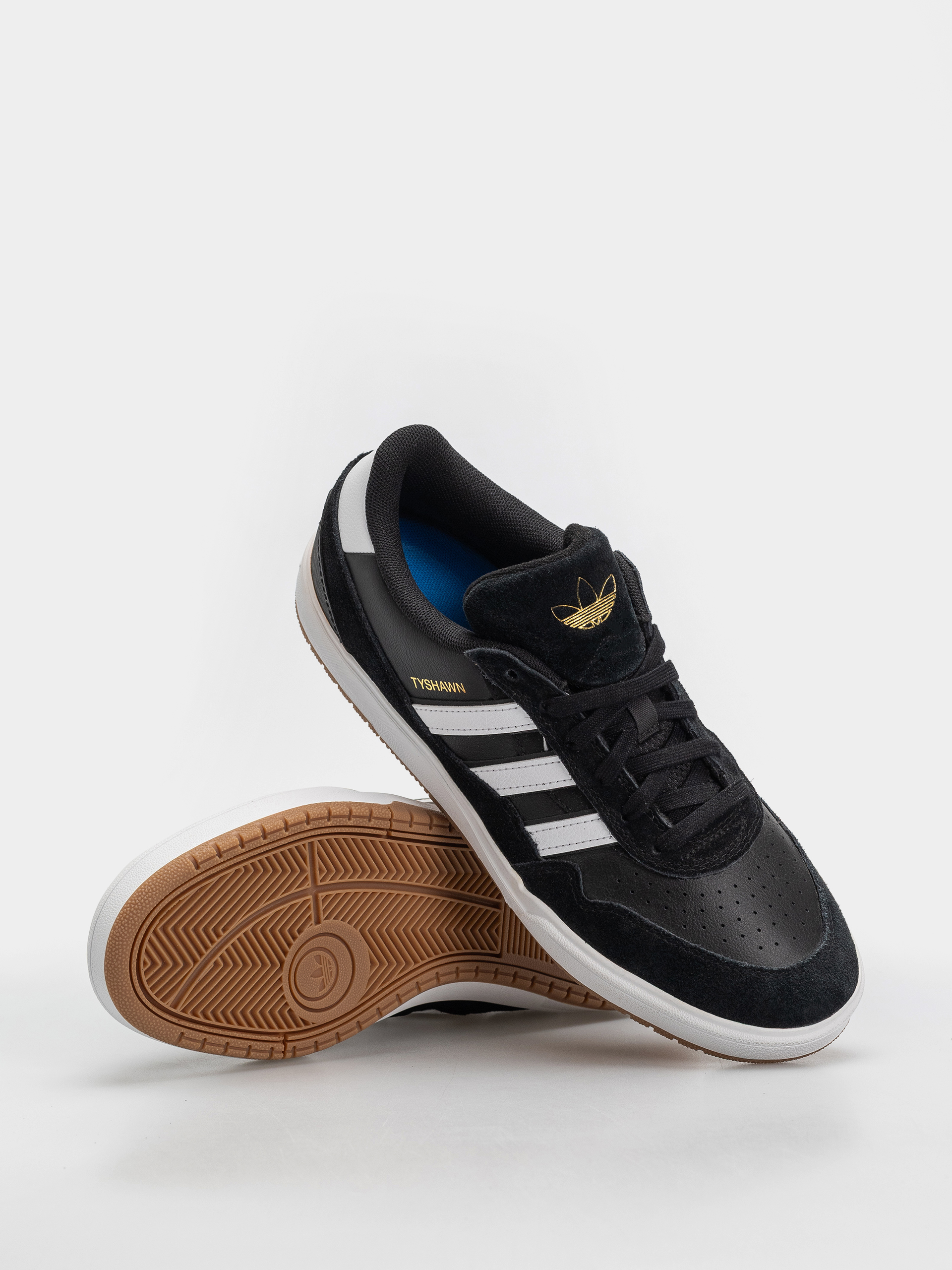 Buty adidas Tyshawn II (cblack/ftwwht/gum4)