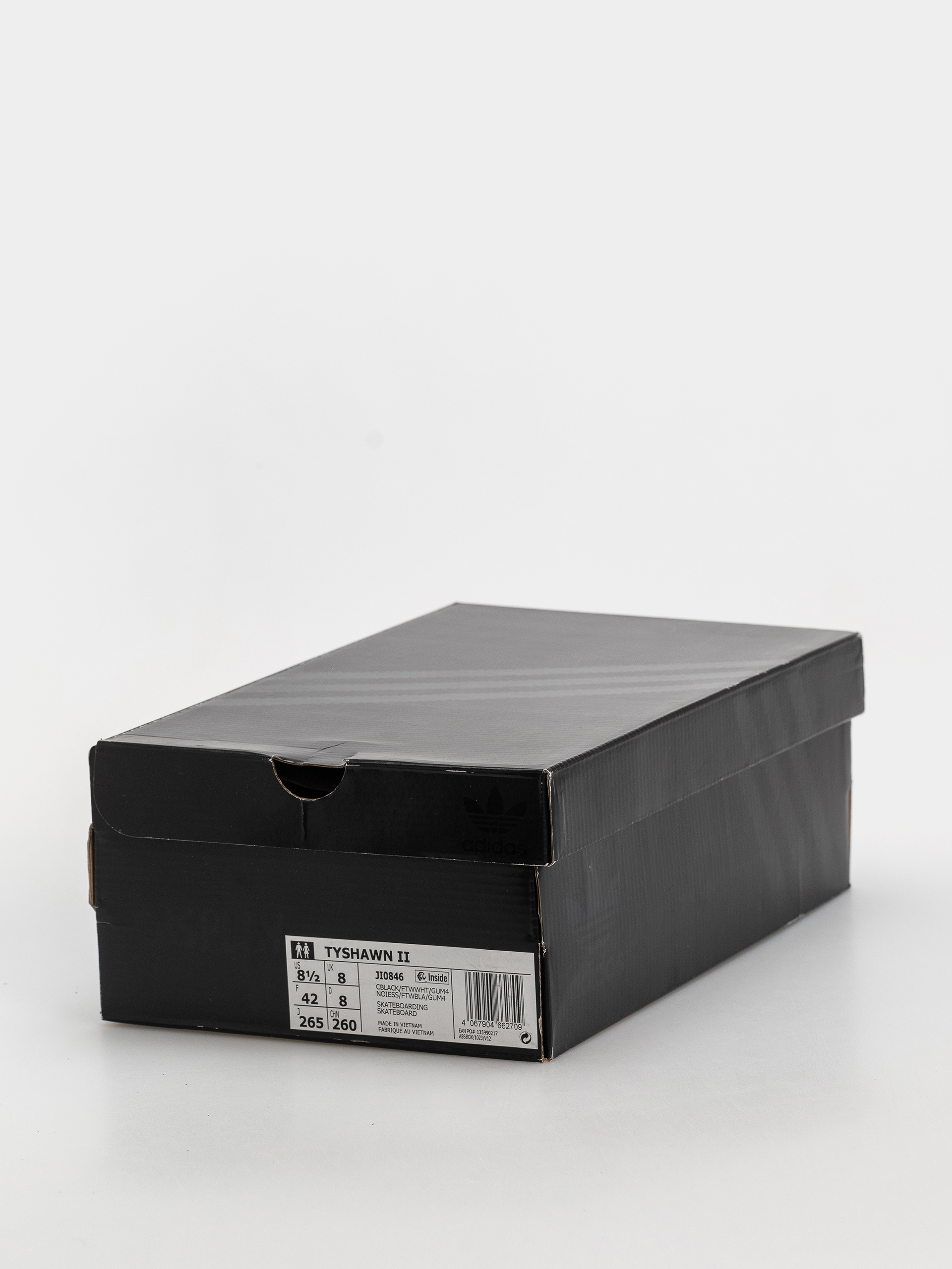 Buty adidas Tyshawn II (cblack/ftwwht/gum4)