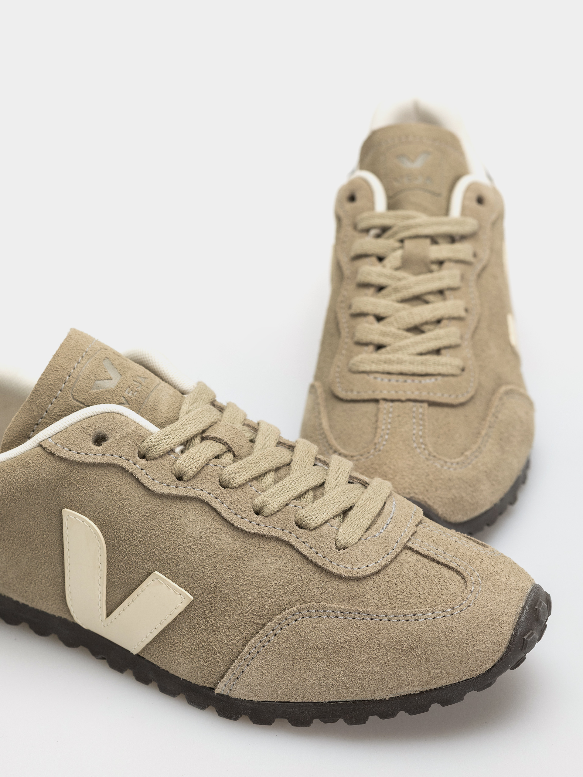 Buty Veja Gt Wmn (taupe pierre)