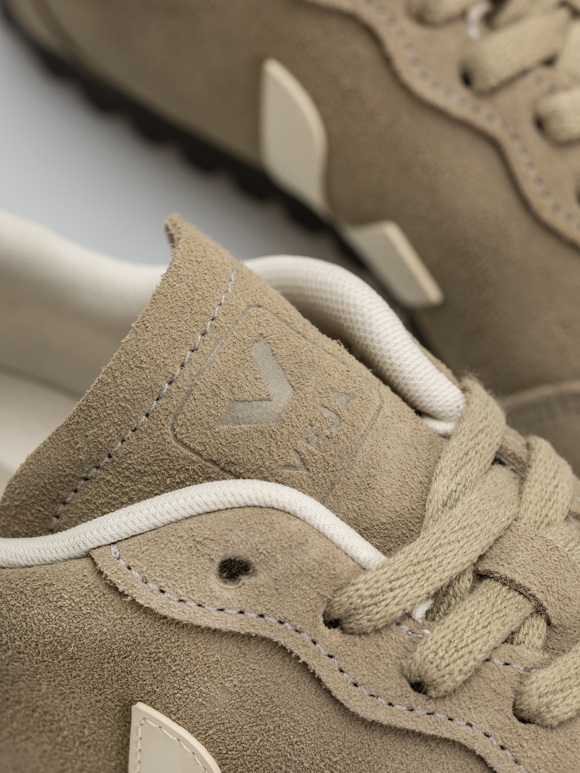 Buty Veja Gt Wmn (taupe pierre)