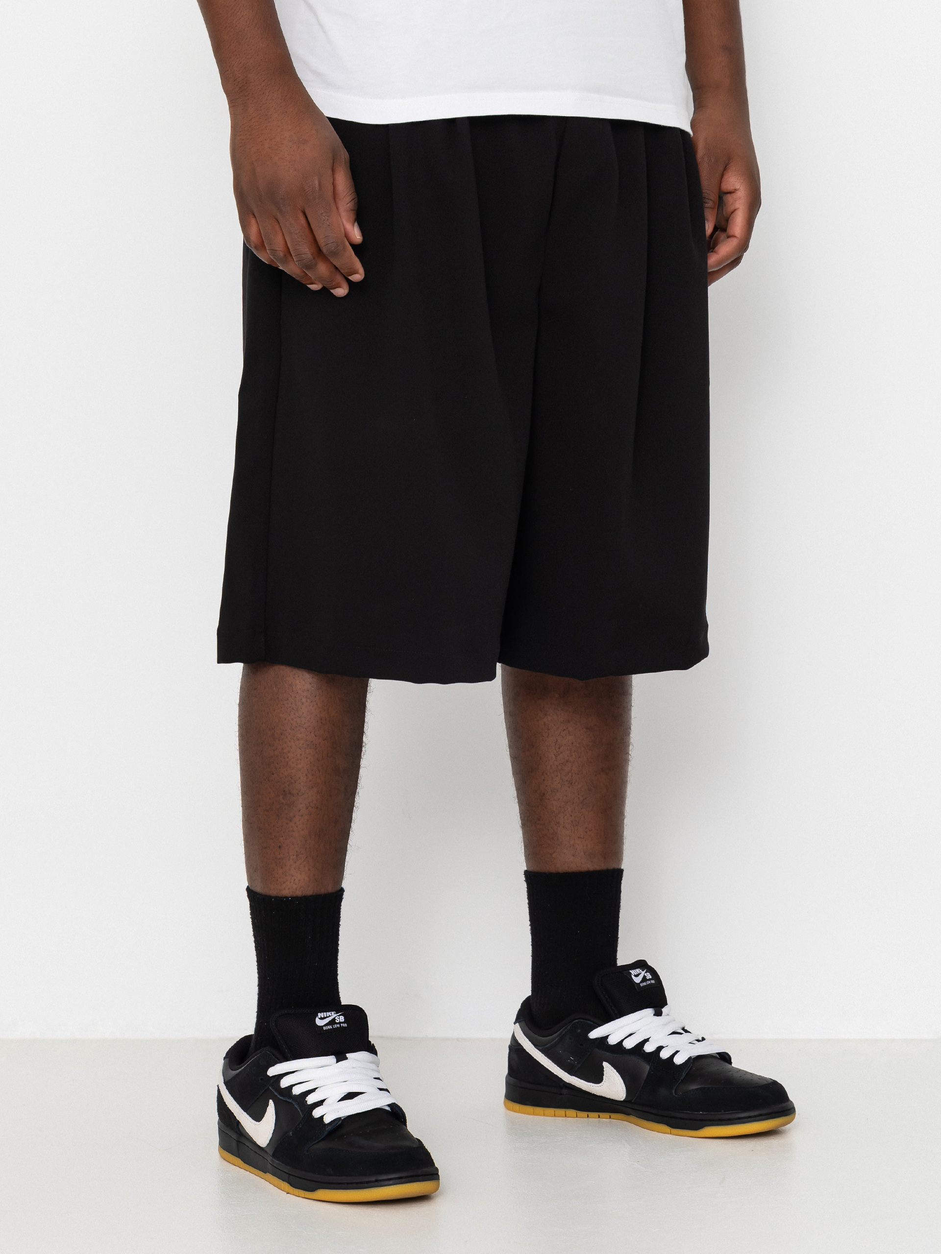 Szorty Wasted Paris Pleated (black)