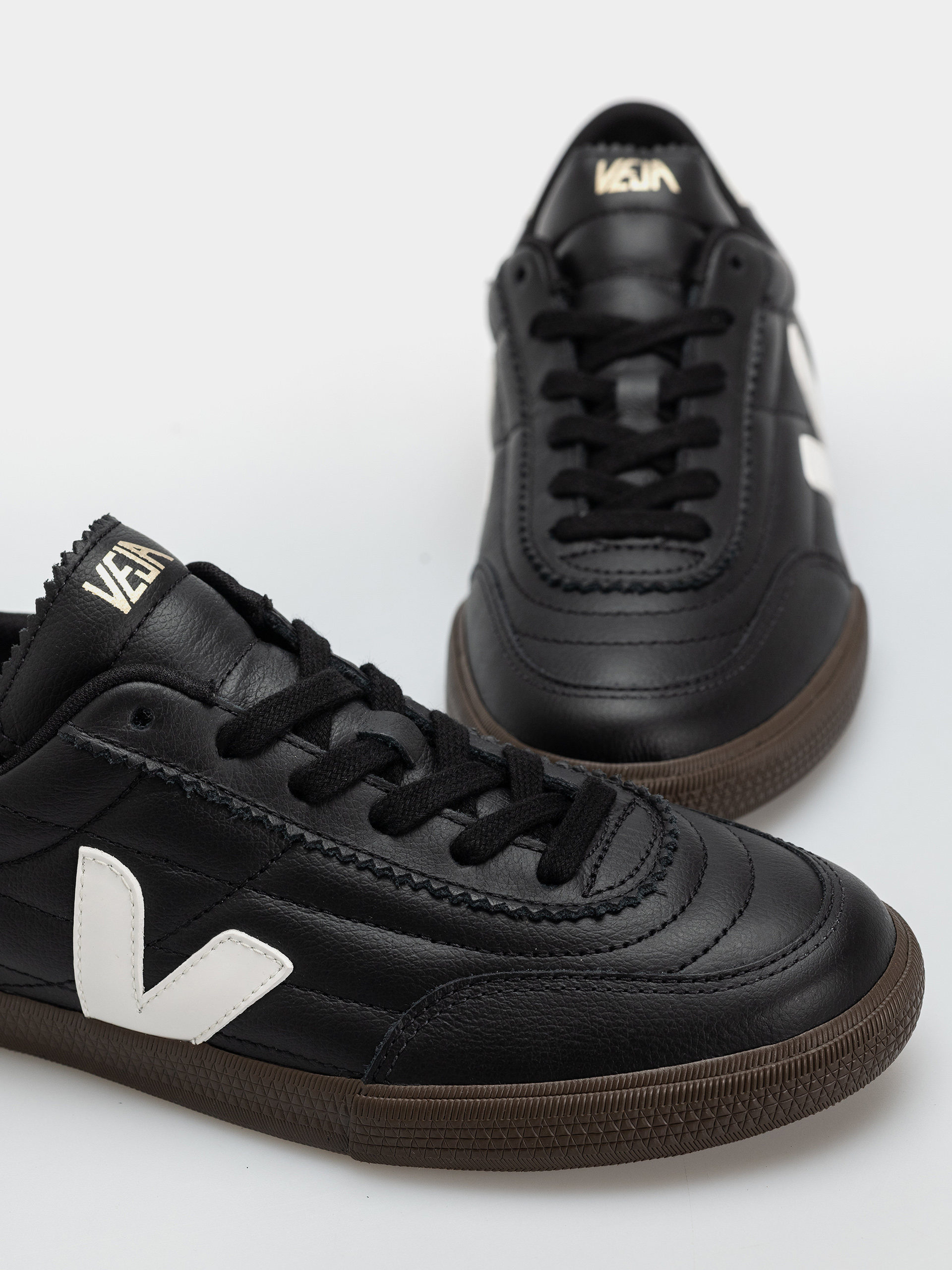 Buty Veja Panenka Wmn (black white)