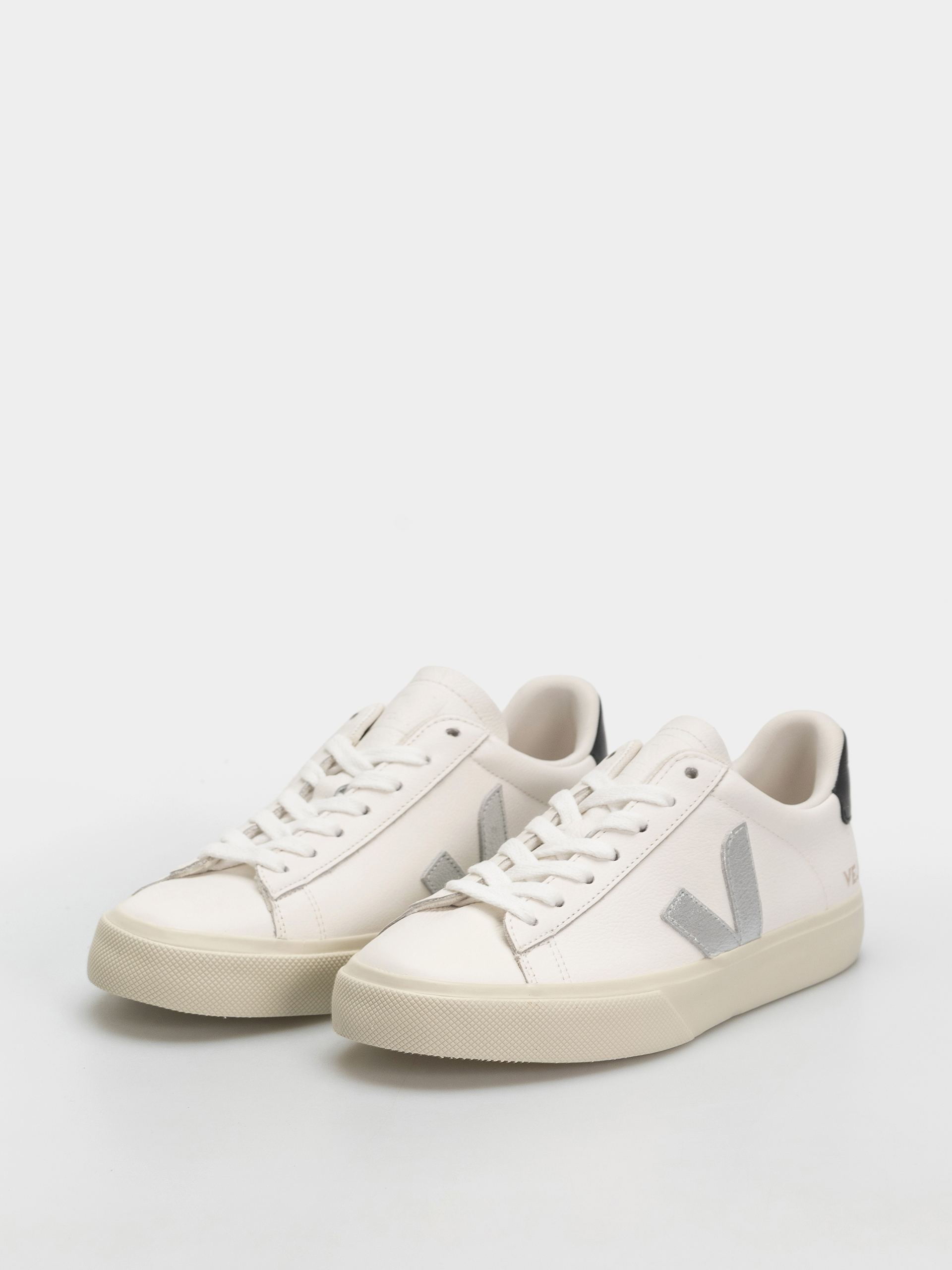 Buty Veja Campo Wmn (white silver black)