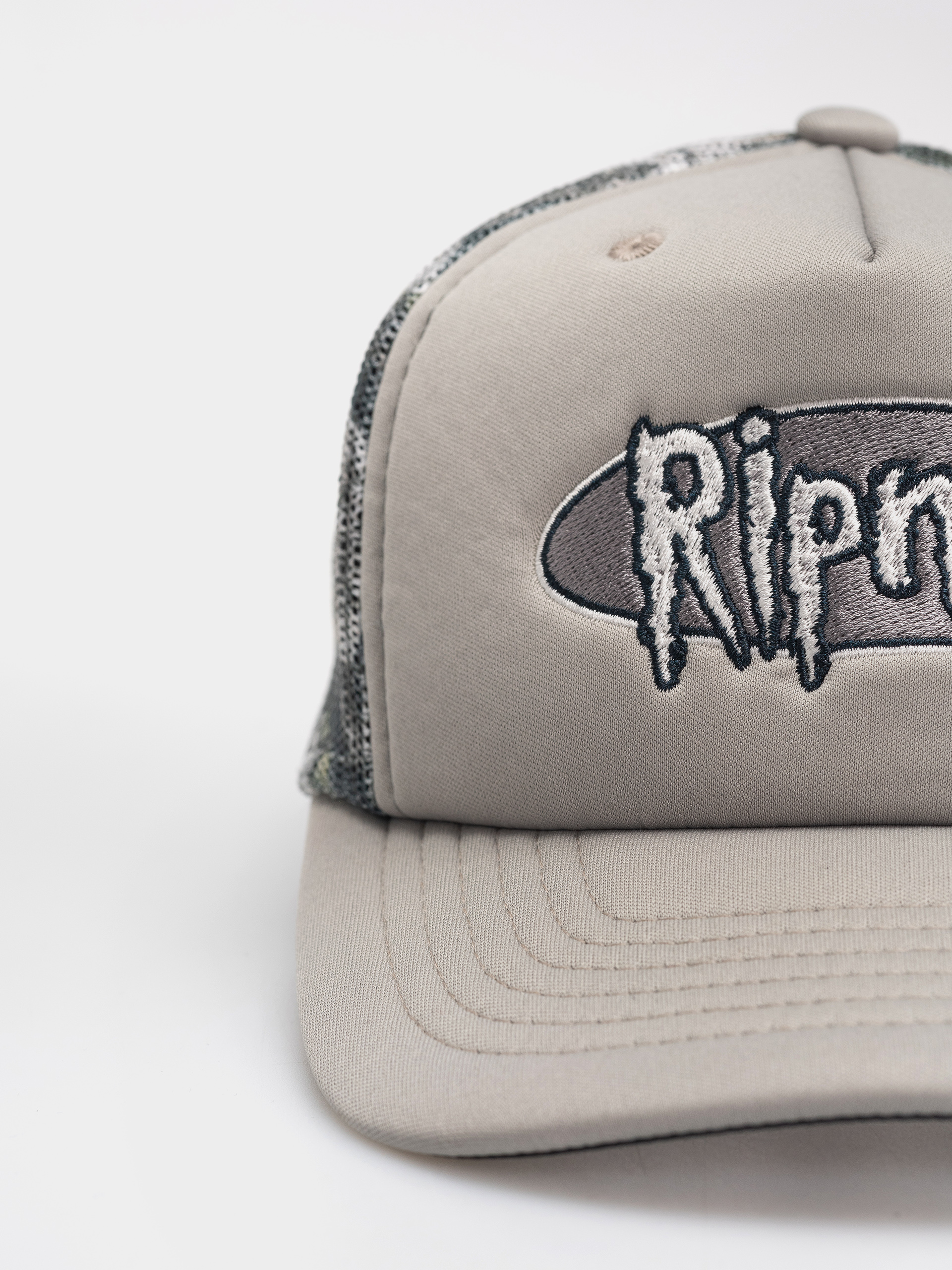 Czapka z daszkiem RipNDip Sic Trucker (sage)