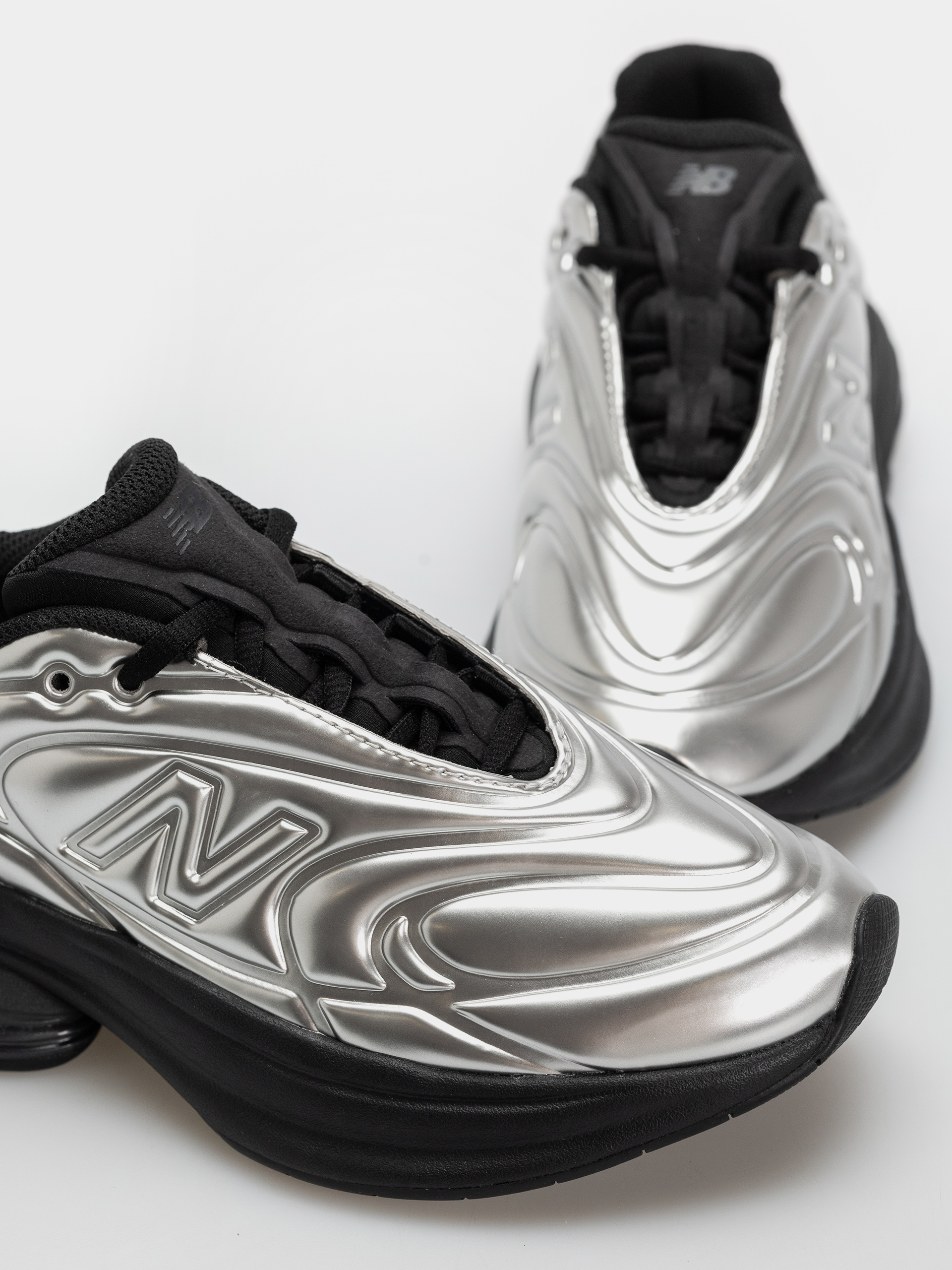 Buty New Balance 5030 (silver metallic/black)
