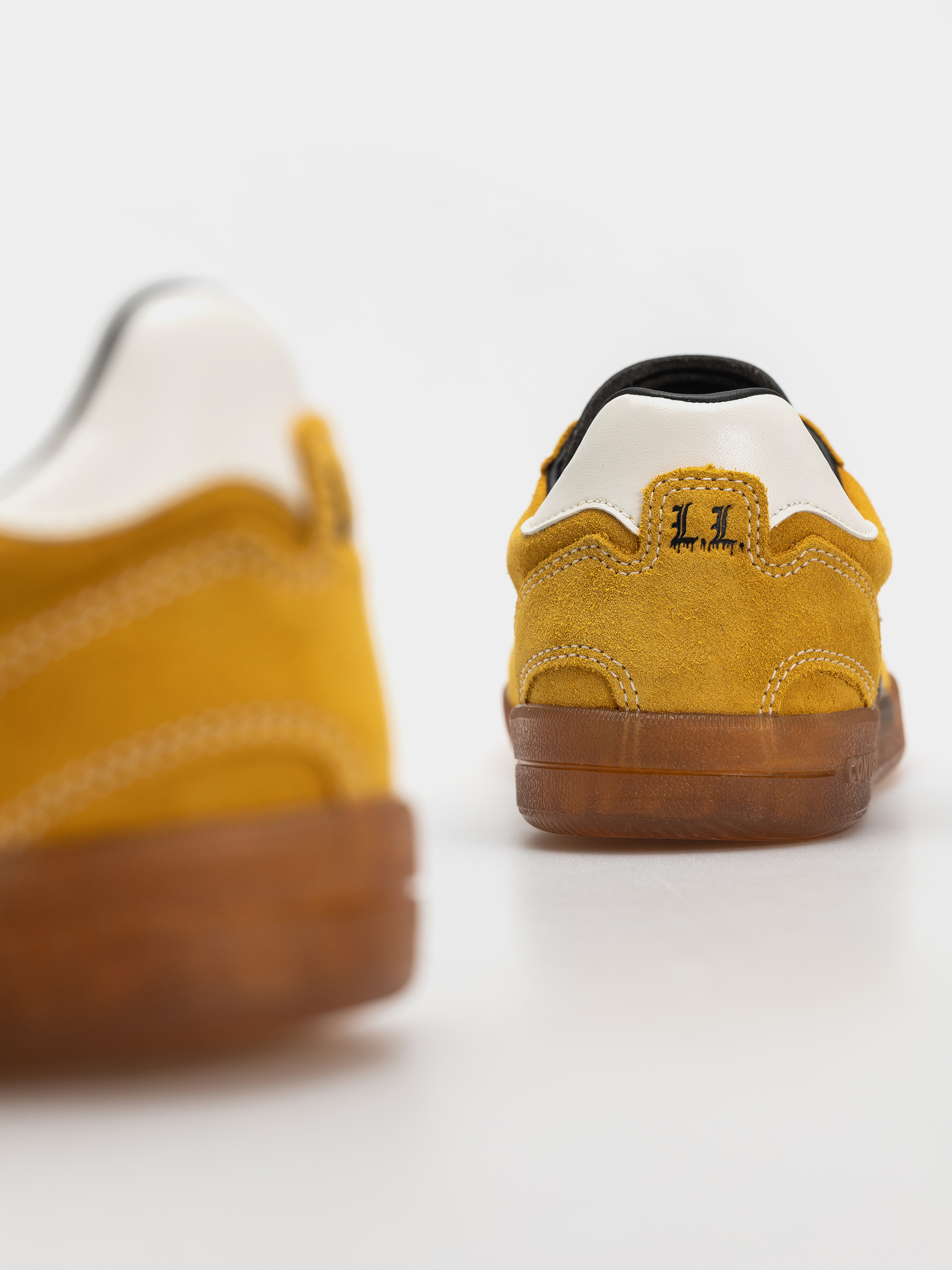 Buty Converse Louie Lopez Pro 2 Ox (yellow/black)