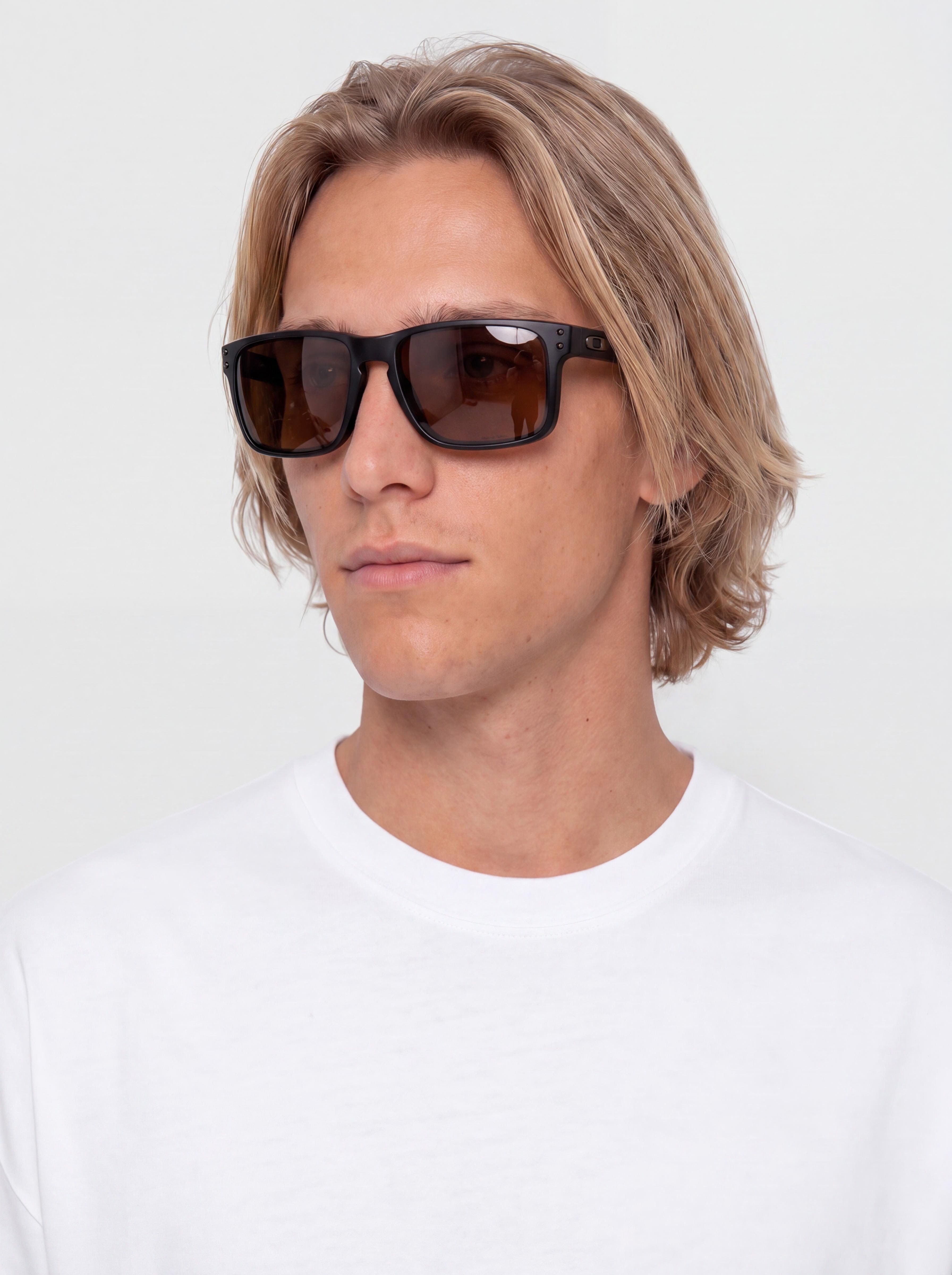 Okulary przeciwsłoneczne Oakley Holbrook (matte black/prizm tungsten polarized)