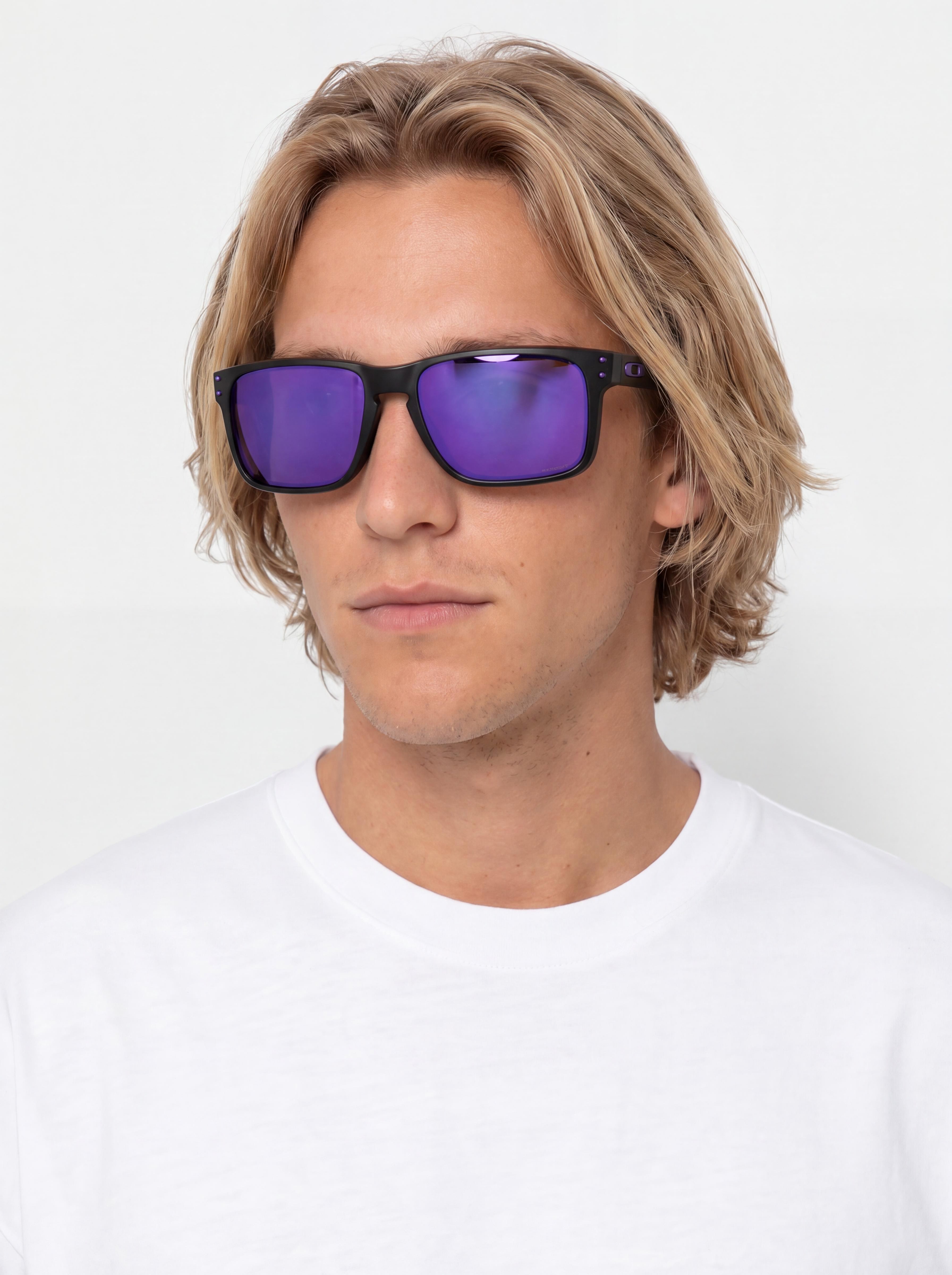 Okulary przeciwsłoneczne Oakley Holbrook XL (matte black/prizm violet)