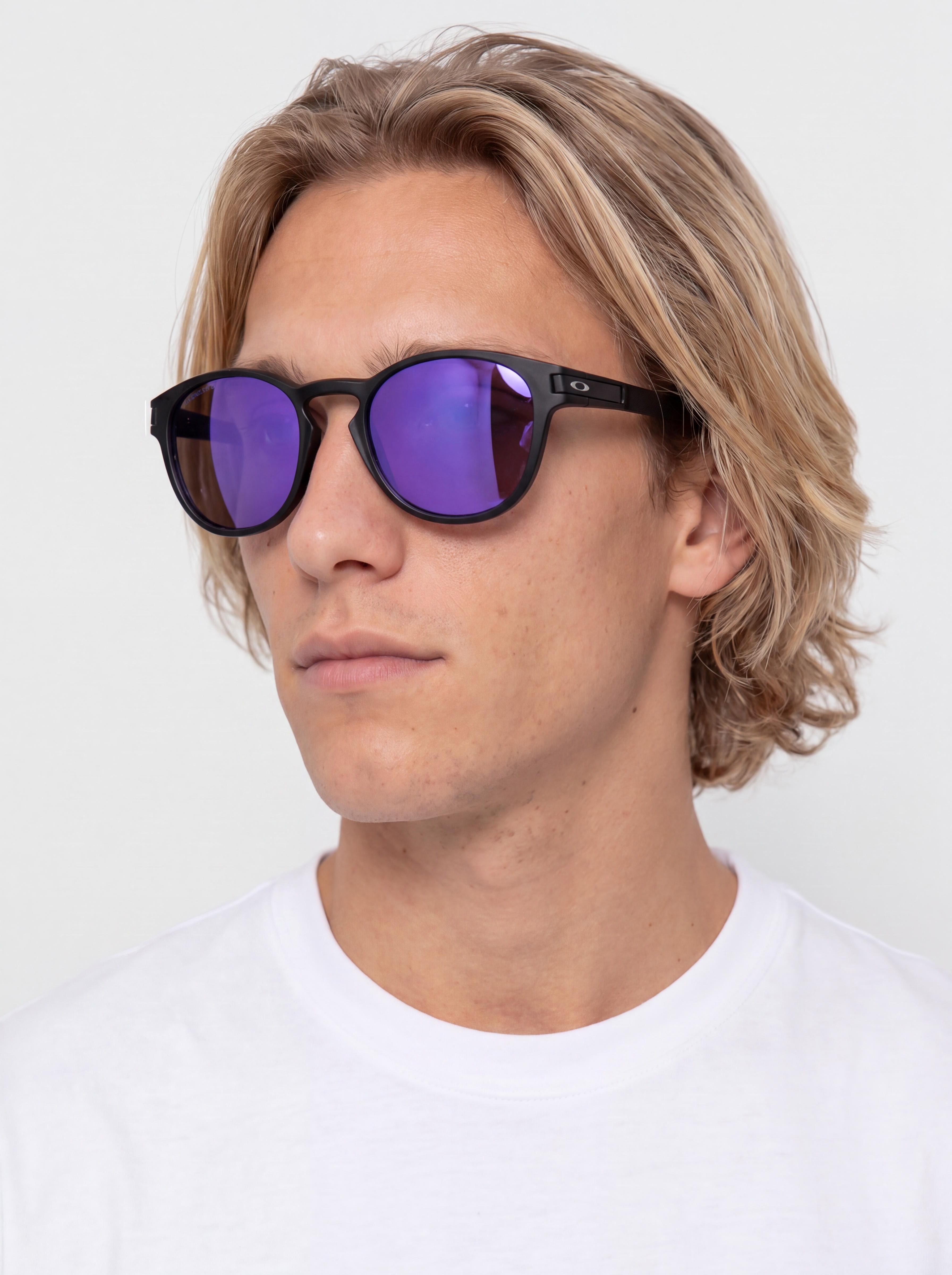 Okulary przeciwsłoneczne Oakley Latch (matte black/prizm violet)