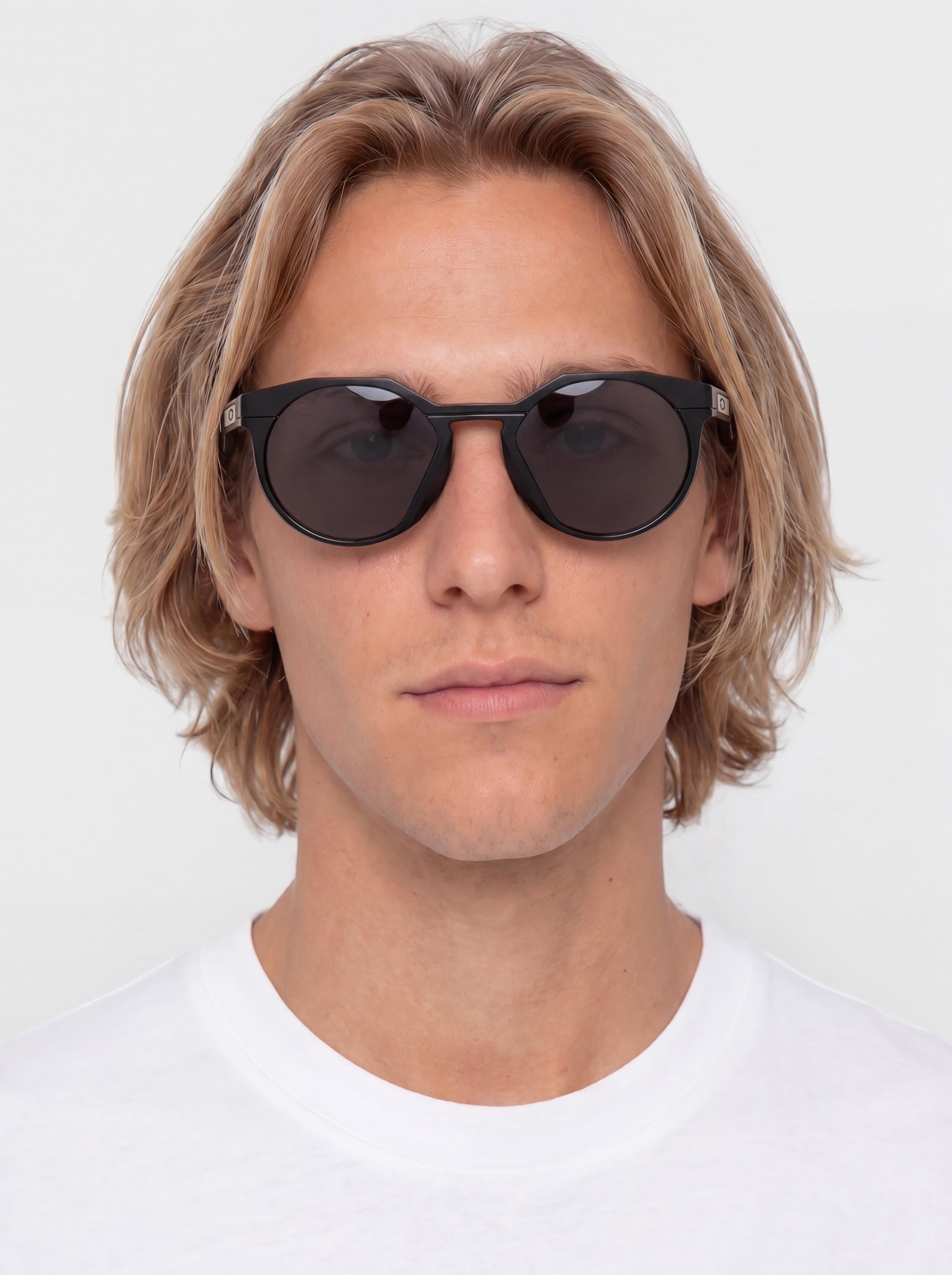 Okulary przeciwsłoneczne Oakley Hstn (matte black/prizm black)