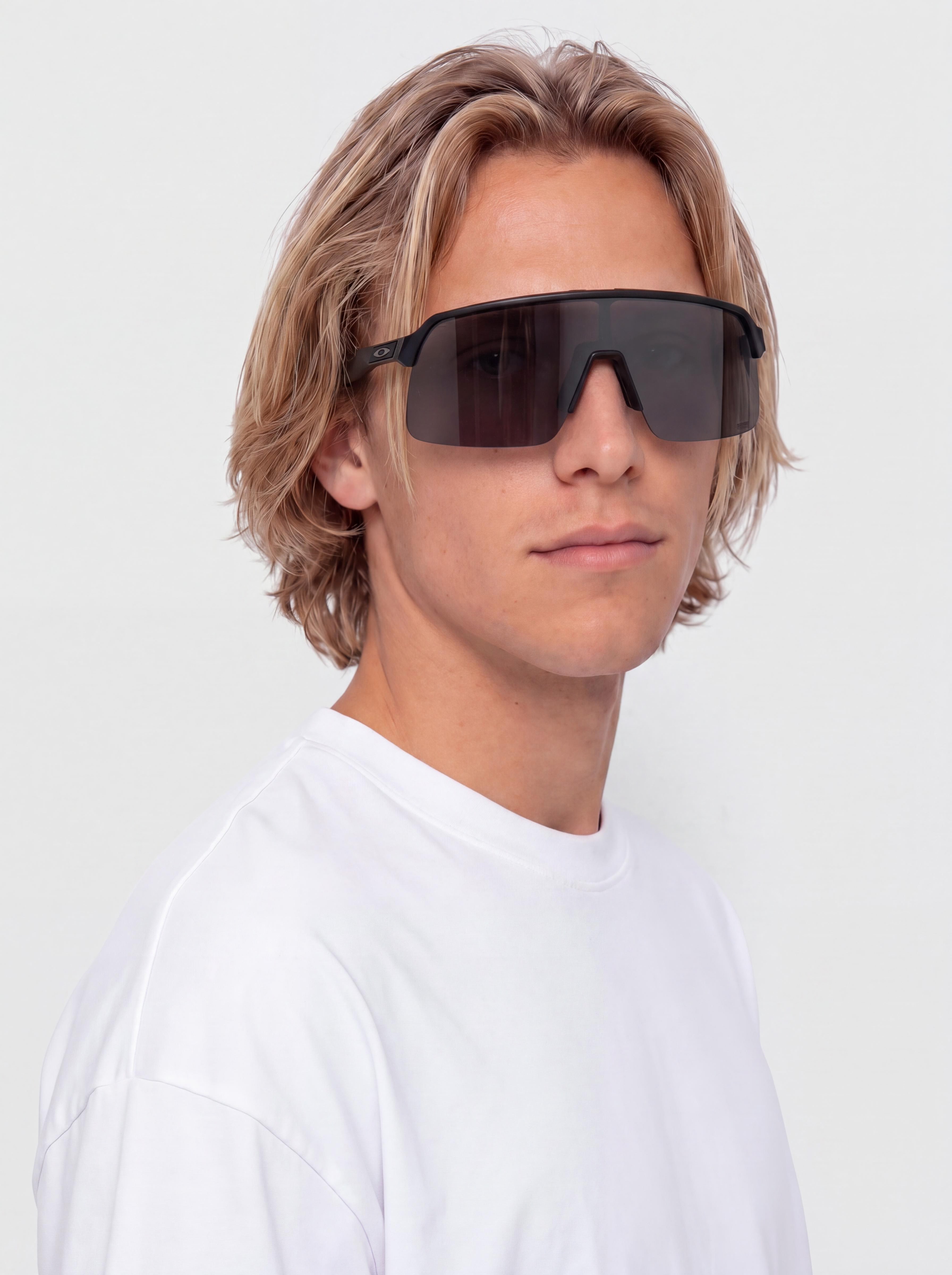Okulary przeciwsłoneczne Oakley Sutro Lite (matte black/prizm black)