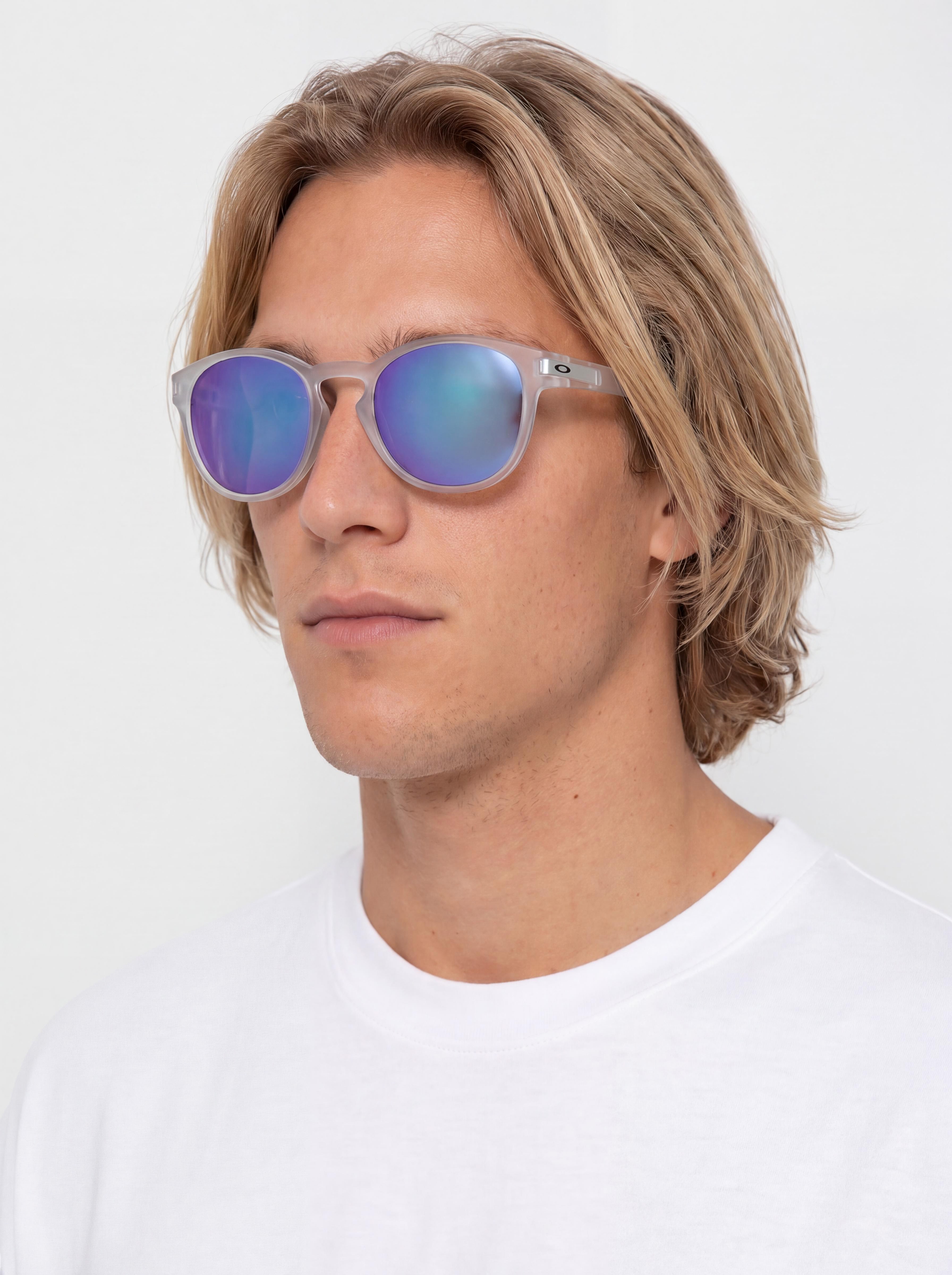 Okulary przeciwsu0142oneczne Oakley Latch (matte clear/prizm sapphire polarized)