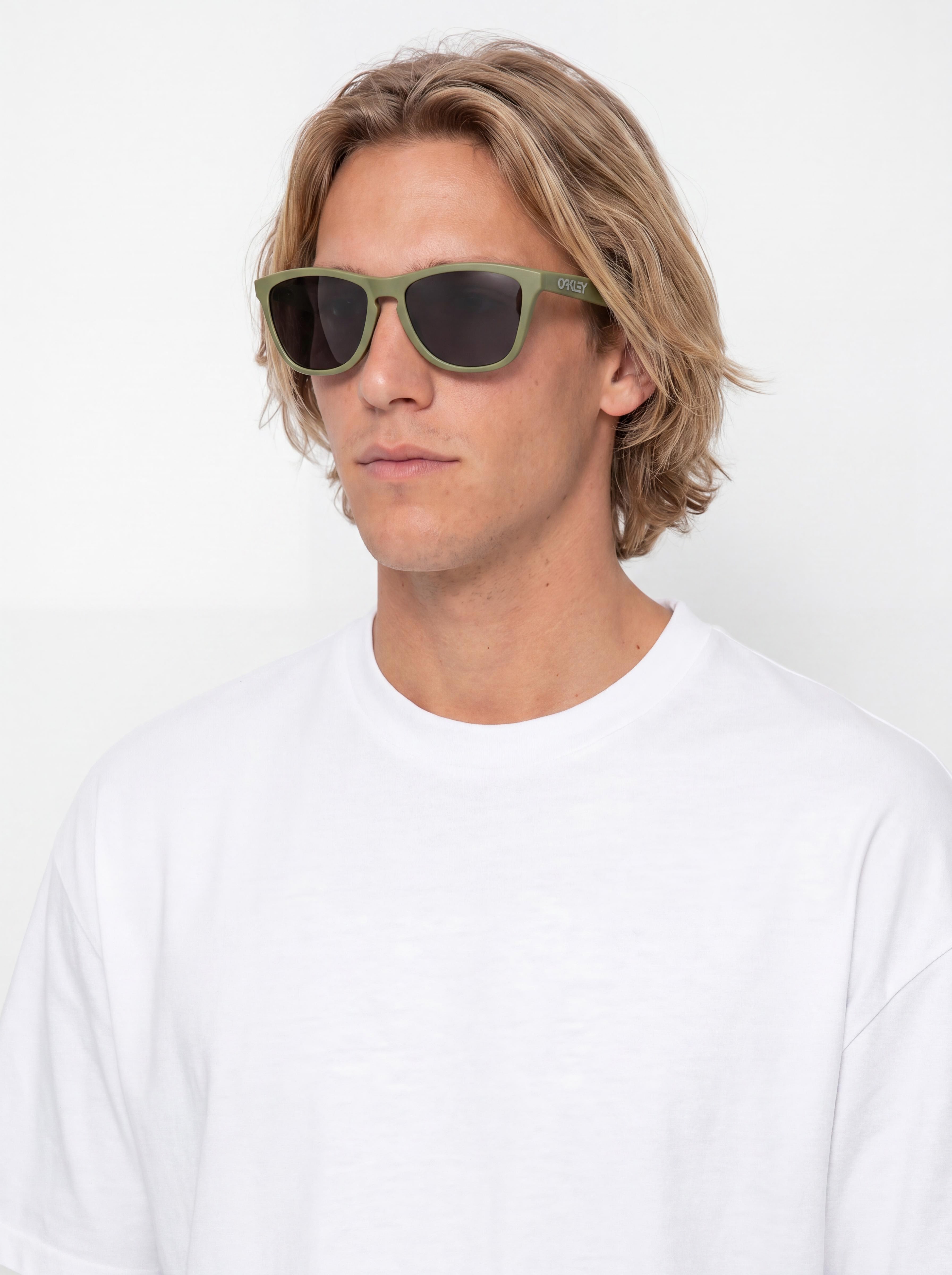 Okulary przeciwsłoneczne Oakley Frogskins (matte fern/prizm black polar)