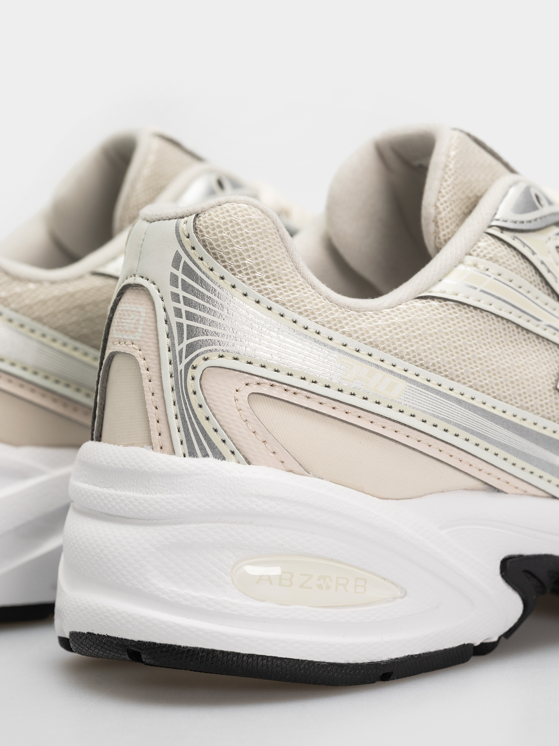 Buty New Balance 740 JR (turtledove/linen)