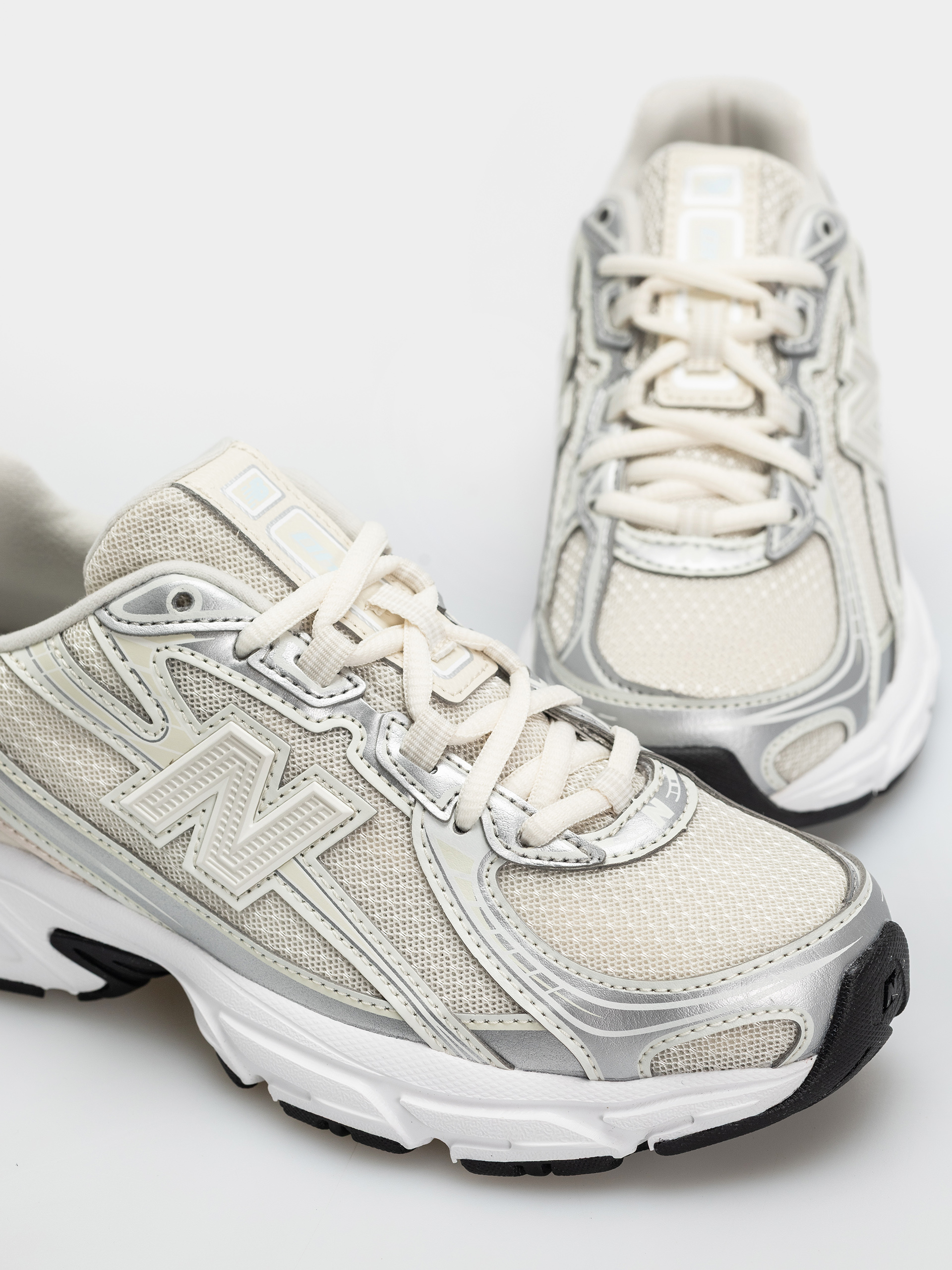 Buty New Balance 740 JR (turtledove/linen)